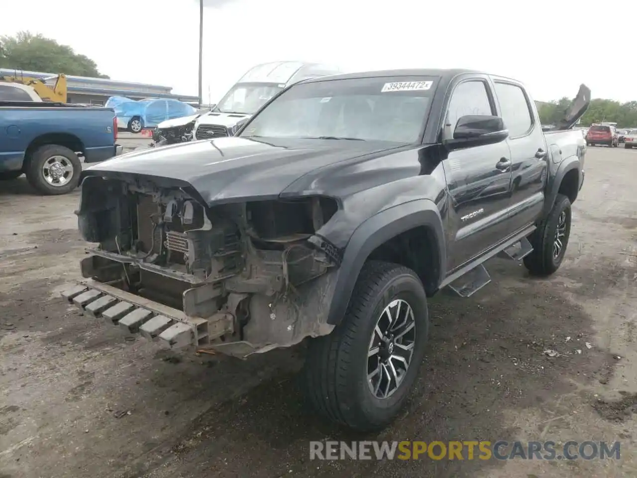 2 Photograph of a damaged car 5TFCZ5AN0LX230000 TOYOTA TACOMA 2020