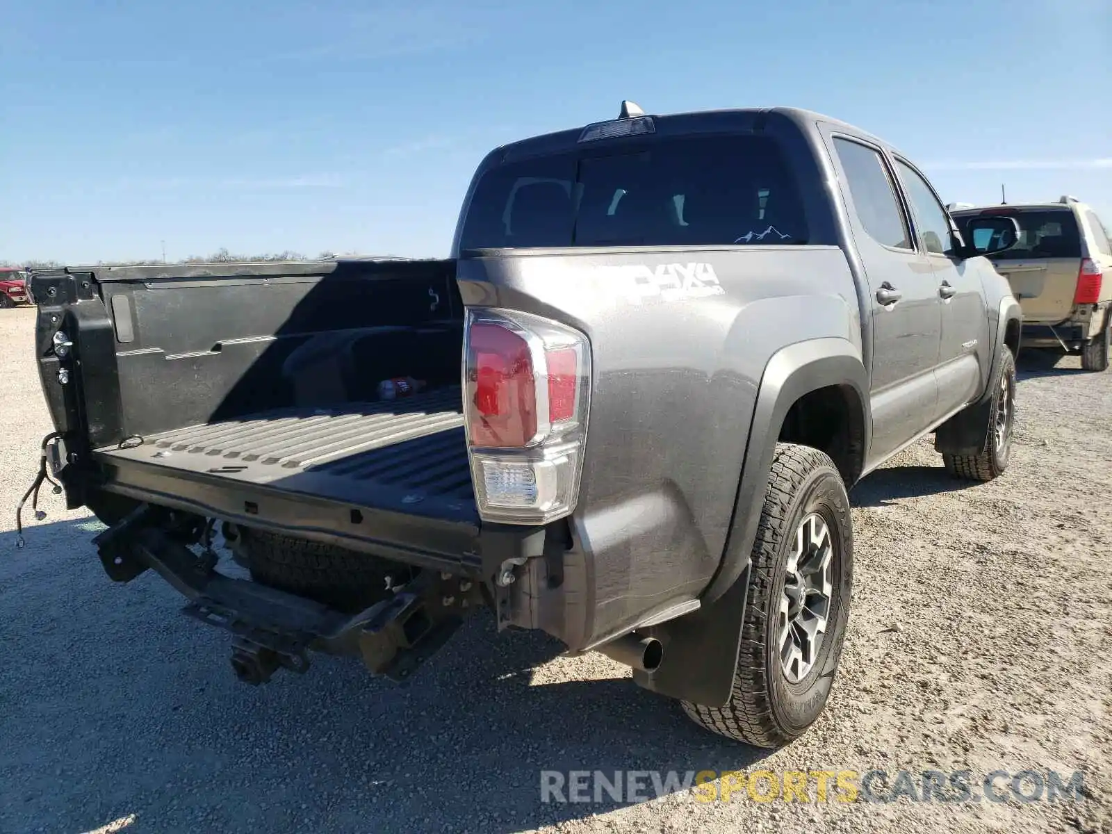 4 Photograph of a damaged car 5TFCZ5AN0LX237769 TOYOTA TACOMA 2020