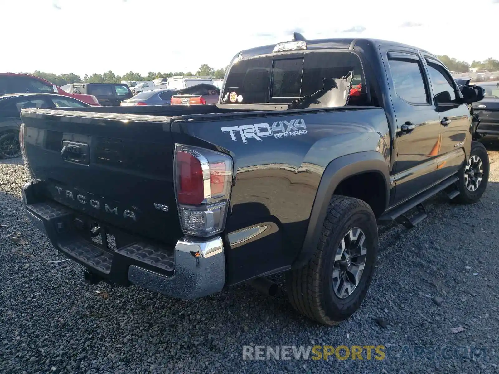 4 Photograph of a damaged car 5TFCZ5AN0LX238727 TOYOTA TACOMA 2020