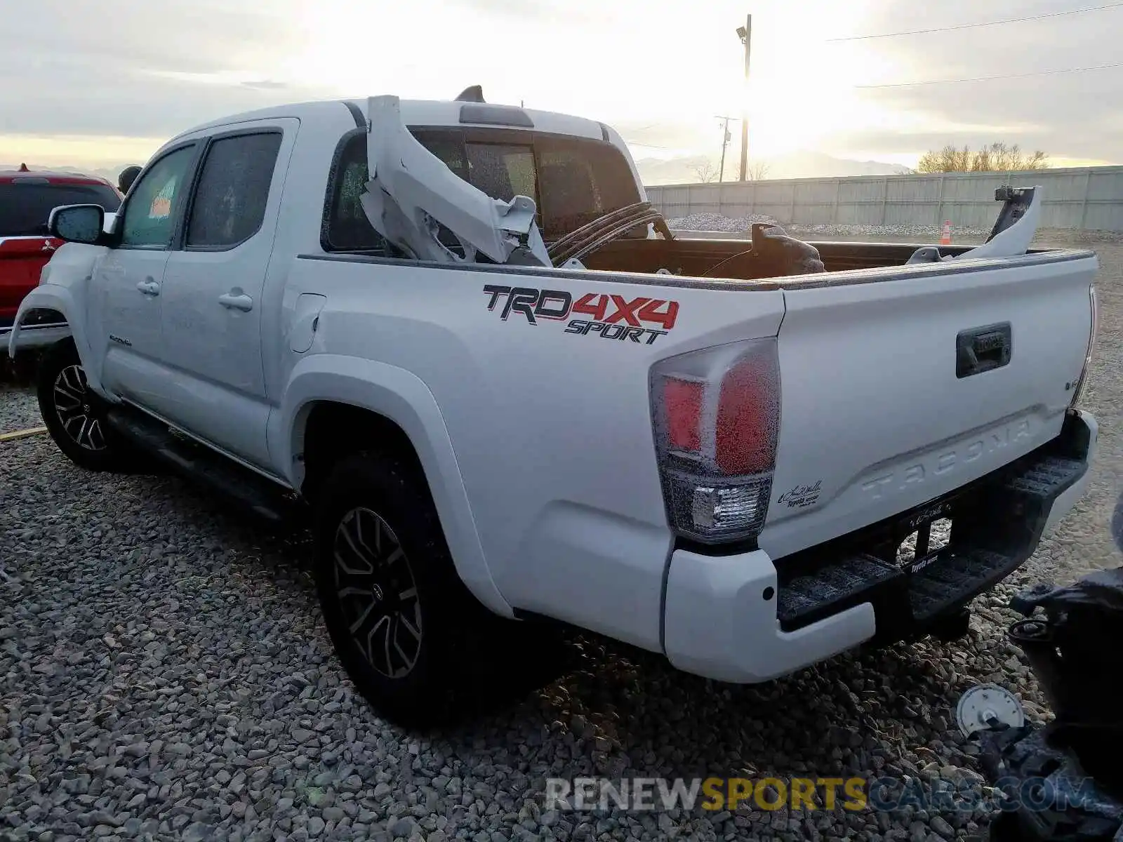 3 Photograph of a damaged car 5TFCZ5AN1LX214985 TOYOTA TACOMA 2020