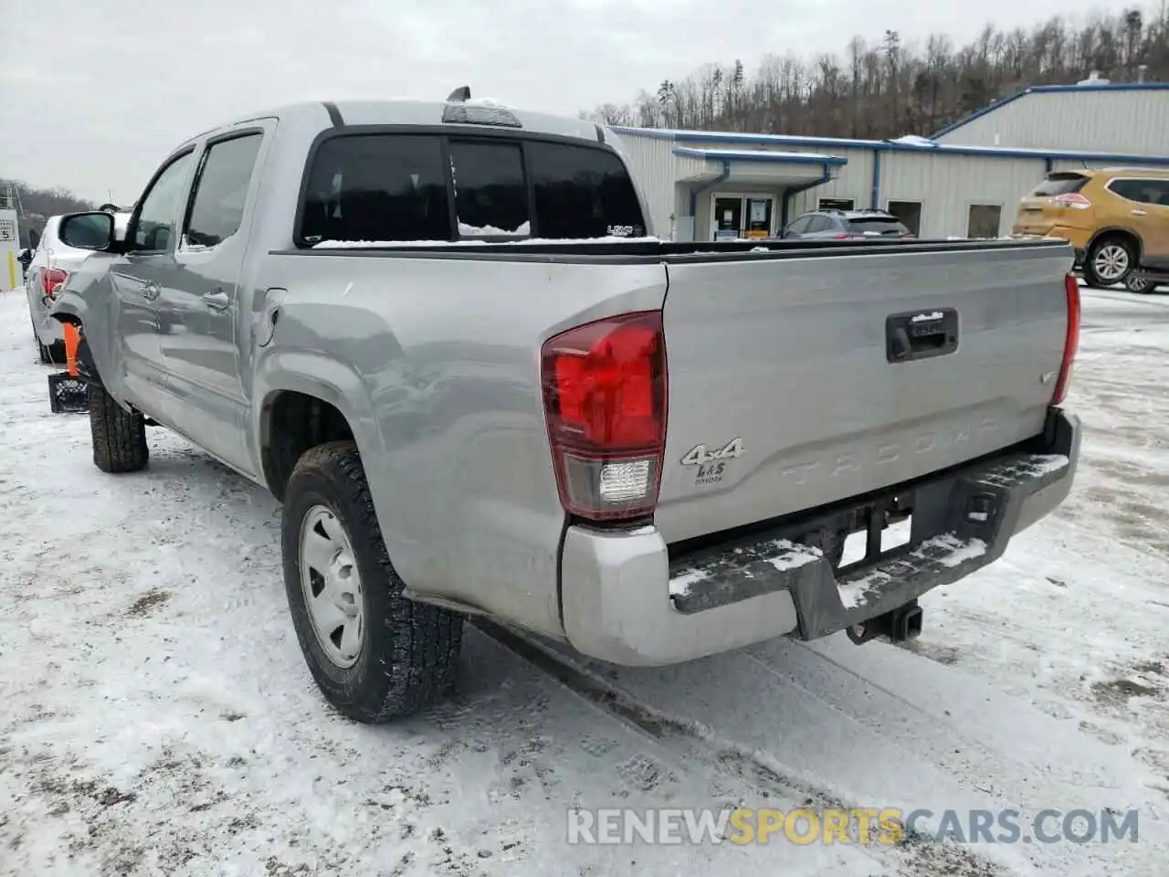 3 Photograph of a damaged car 5TFCZ5AN1LX222620 TOYOTA TACOMA 2020