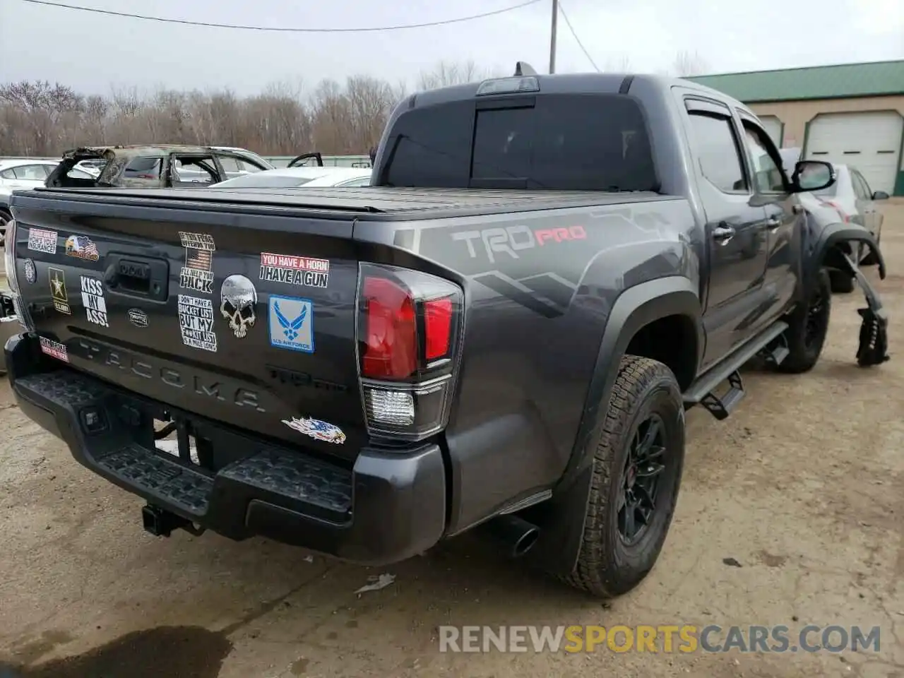 4 Photograph of a damaged car 5TFCZ5AN1LX224884 TOYOTA TACOMA 2020