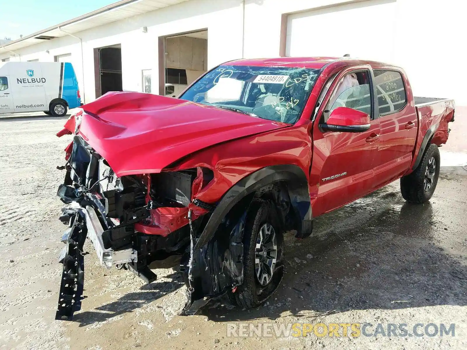 2 Photograph of a damaged car 5TFCZ5AN1LX230278 TOYOTA TACOMA 2020