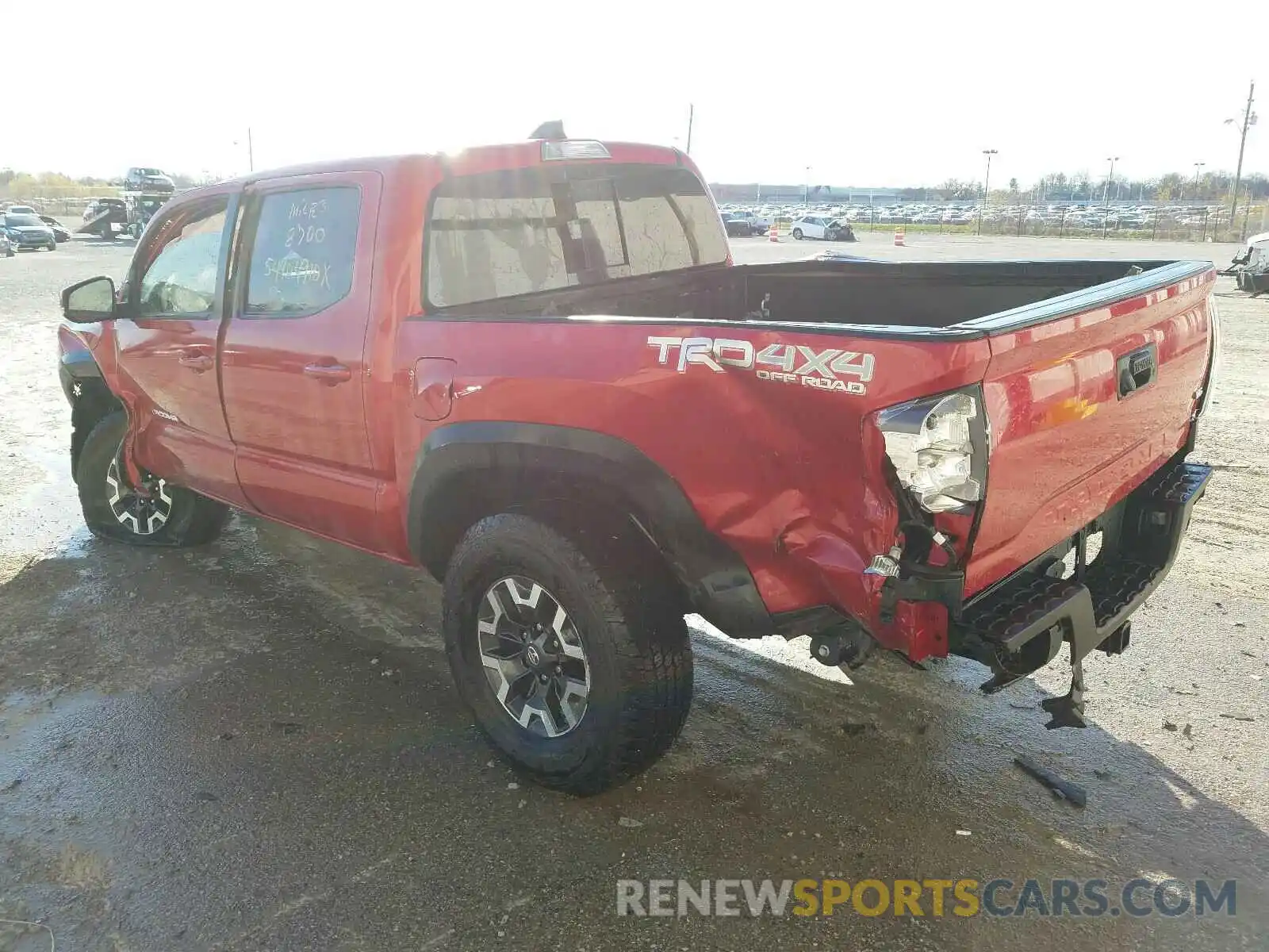 3 Photograph of a damaged car 5TFCZ5AN1LX230278 TOYOTA TACOMA 2020