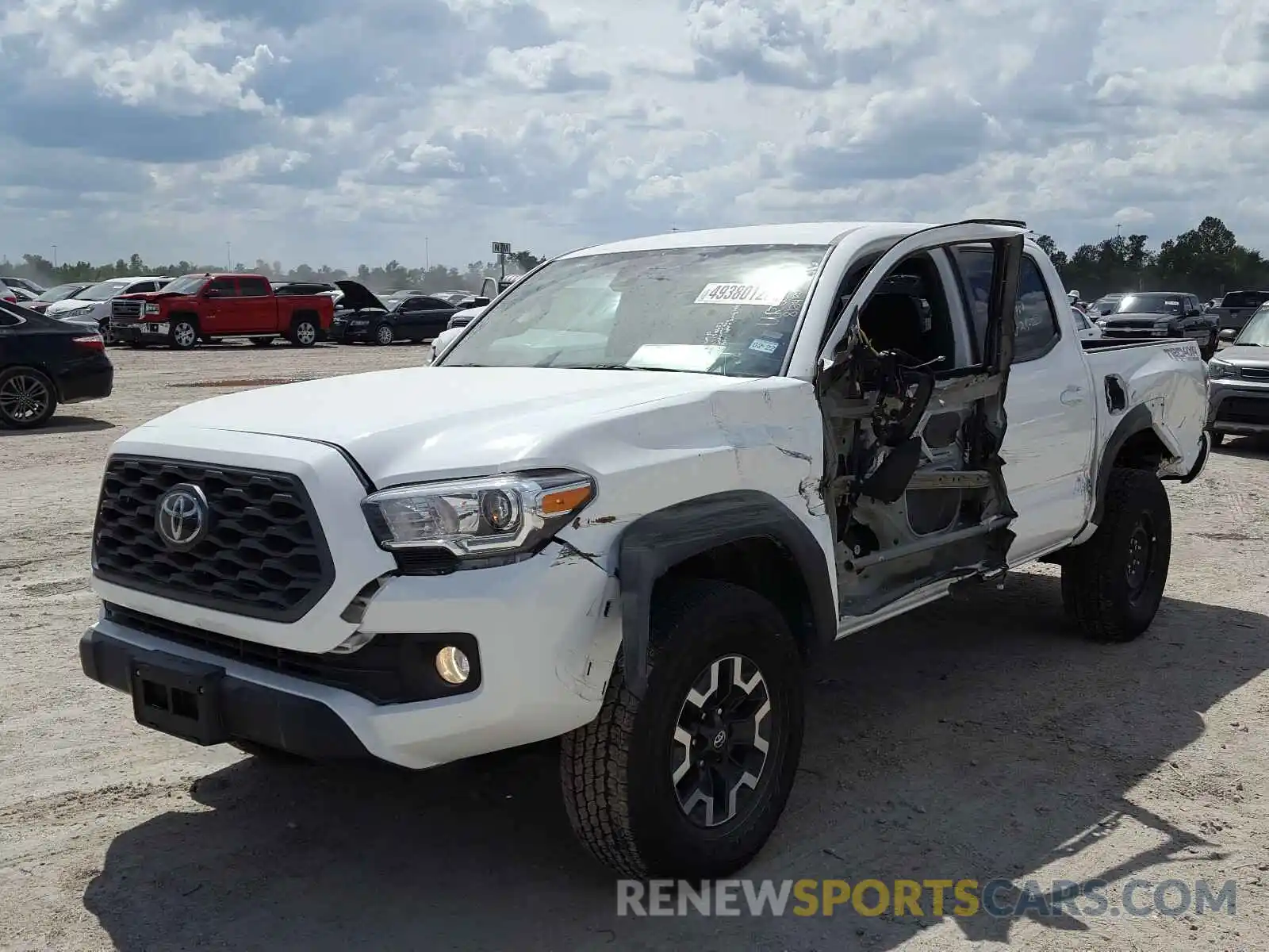 2 Photograph of a damaged car 5TFCZ5AN1LX230359 TOYOTA TACOMA 2020