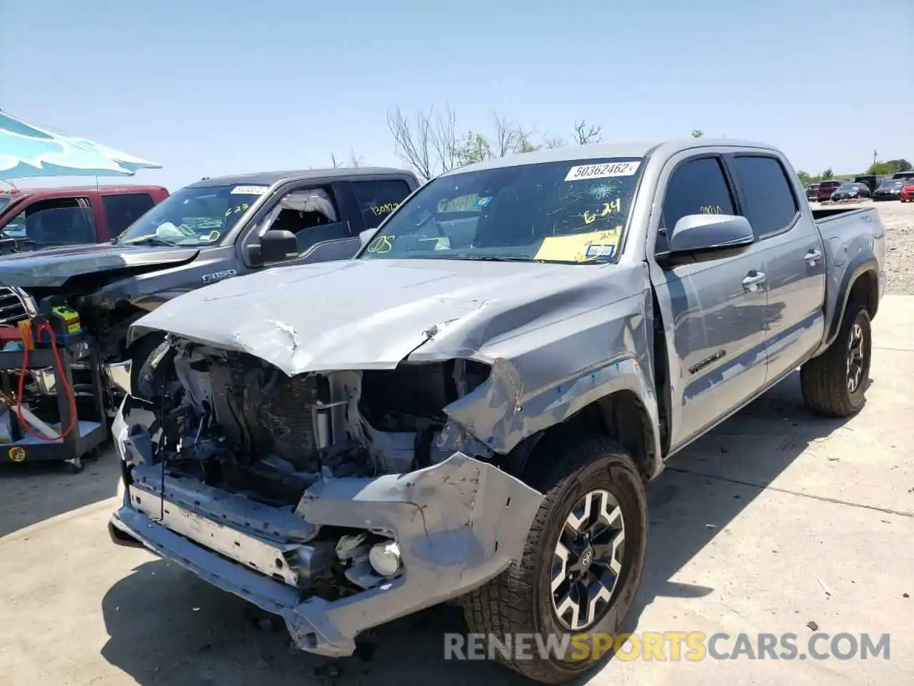 2 Photograph of a damaged car 5TFCZ5AN1LX235481 TOYOTA TACOMA 2020