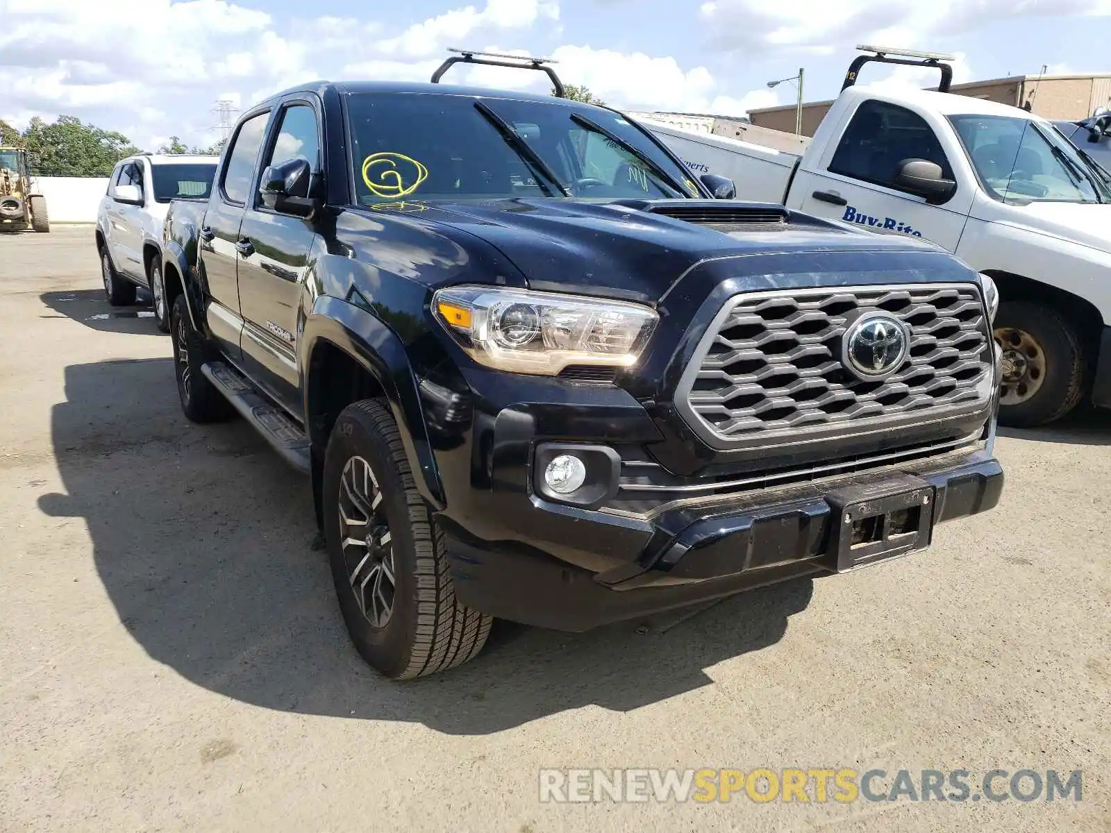 1 Photograph of a damaged car 5TFCZ5AN1LX235724 TOYOTA TACOMA 2020