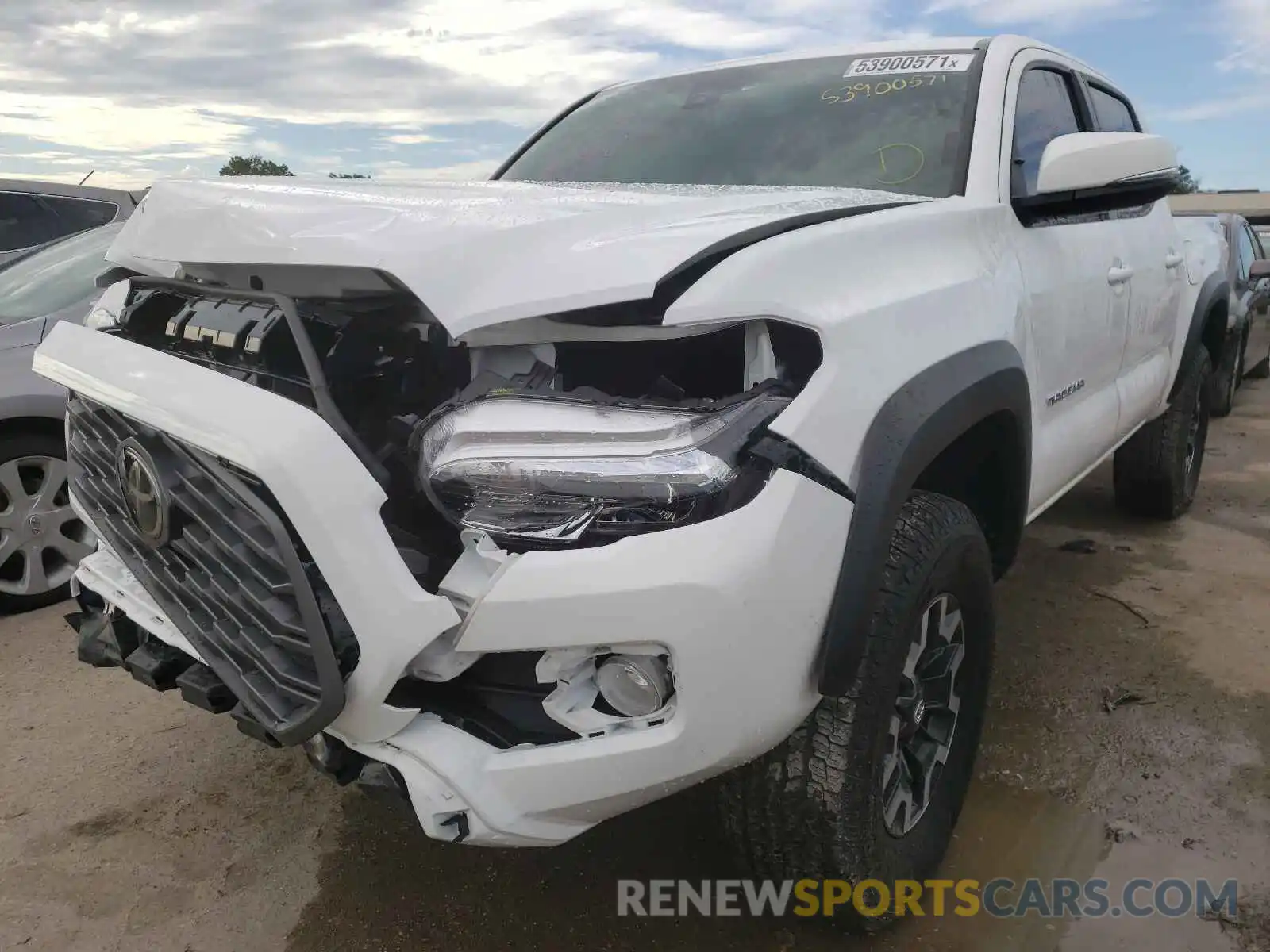 2 Photograph of a damaged car 5TFCZ5AN1LX240437 TOYOTA TACOMA 2020