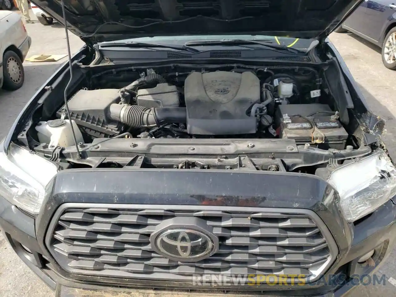 7 Photograph of a damaged car 5TFCZ5AN1LX241362 TOYOTA TACOMA 2020