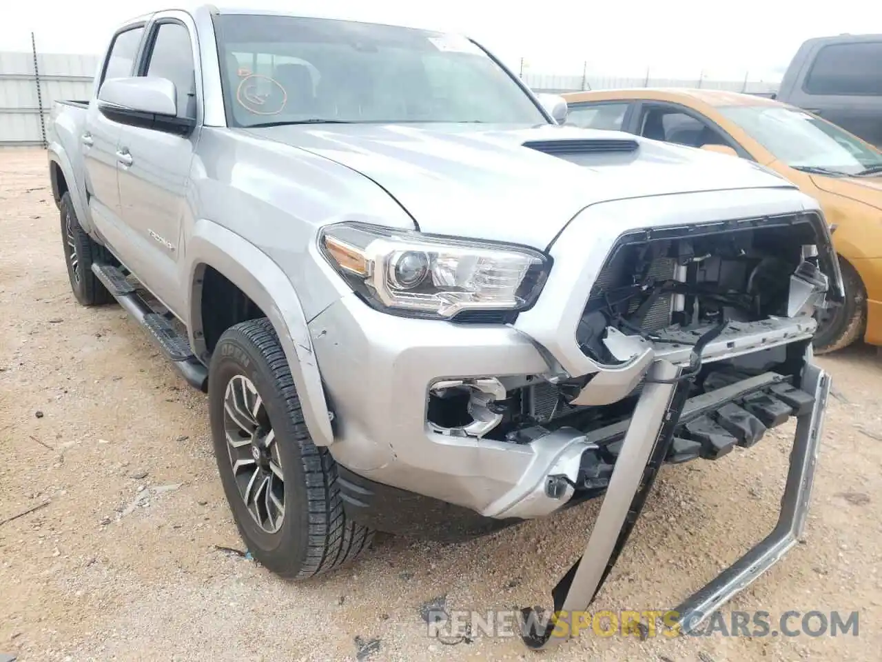 1 Photograph of a damaged car 5TFCZ5AN1LX242950 TOYOTA TACOMA 2020