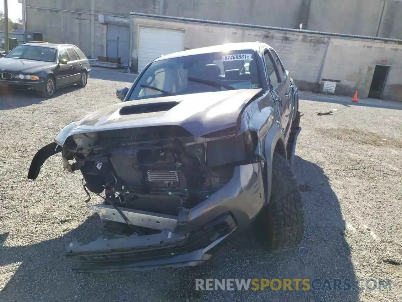 9 Photograph of a damaged car 5TFCZ5AN2LX219841 TOYOTA TACOMA 2020