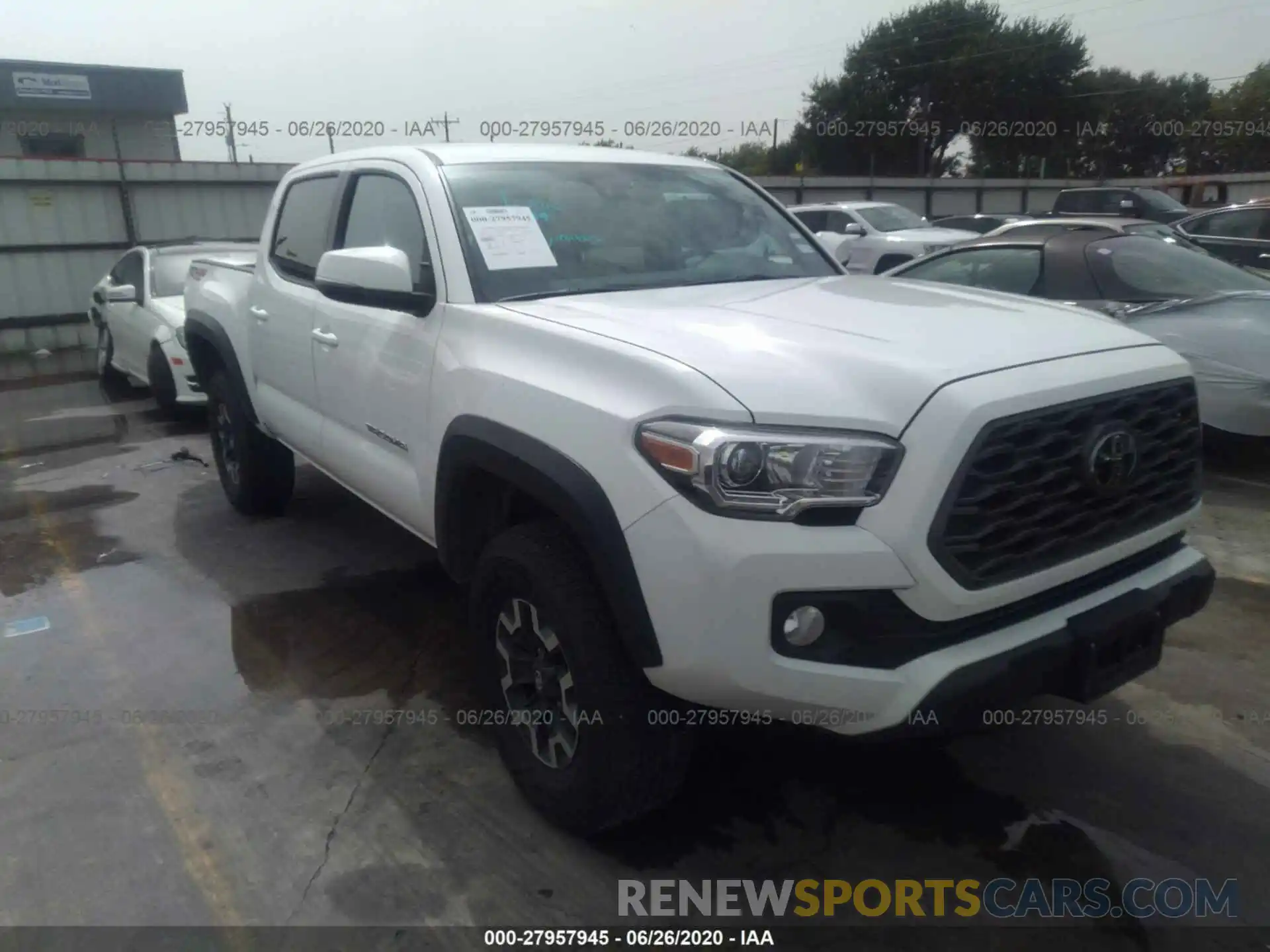 1 Photograph of a damaged car 5TFCZ5AN2LX222786 TOYOTA TACOMA 2020