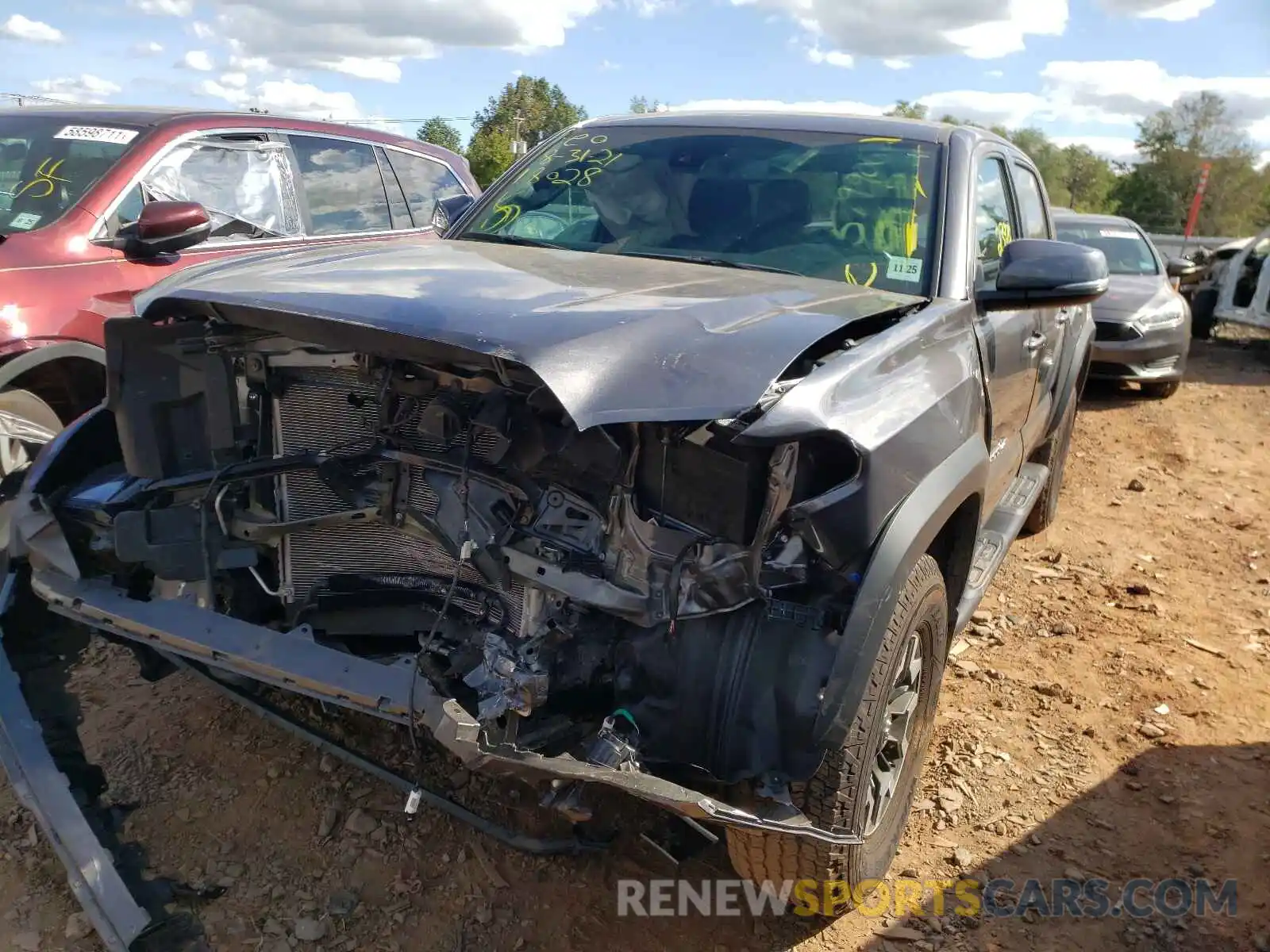 2 Photograph of a damaged car 5TFCZ5AN2LX222948 TOYOTA TACOMA 2020