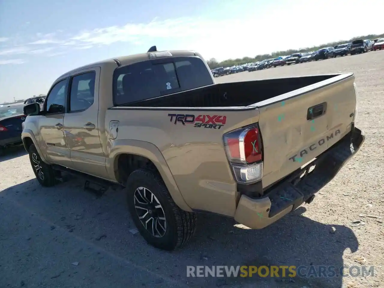 3 Photograph of a damaged car 5TFCZ5AN2LX229284 TOYOTA TACOMA 2020