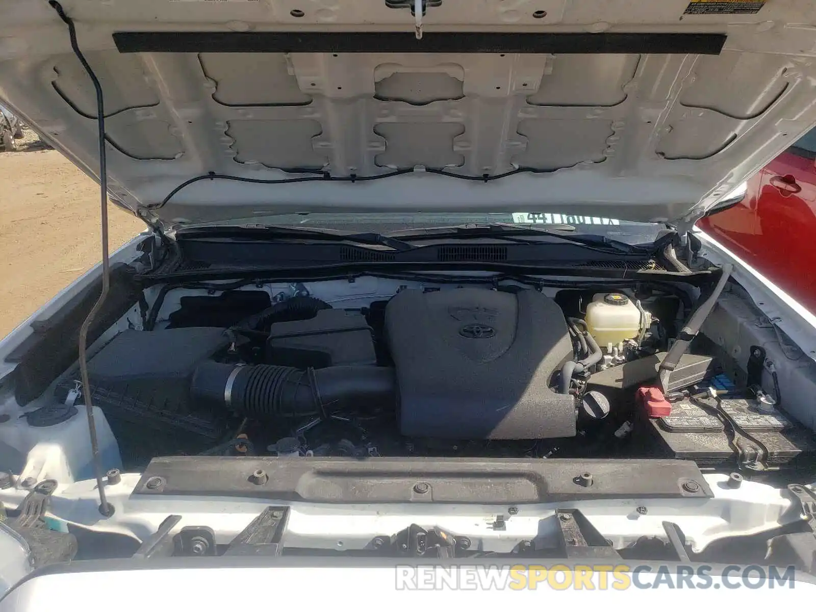 7 Photograph of a damaged car 5TFCZ5AN2LX229981 TOYOTA TACOMA 2020