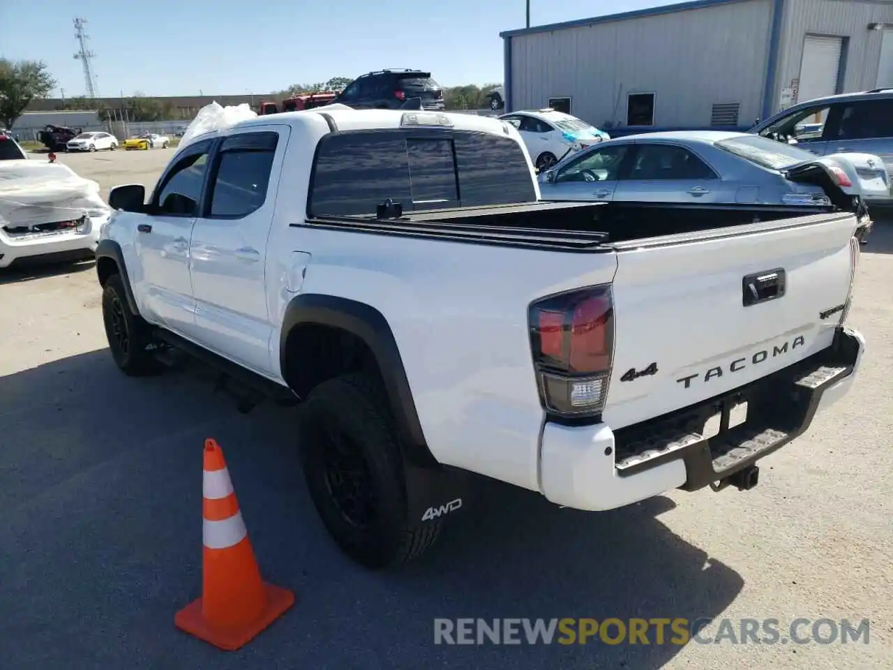 3 Photograph of a damaged car 5TFCZ5AN2LX237806 TOYOTA TACOMA 2020