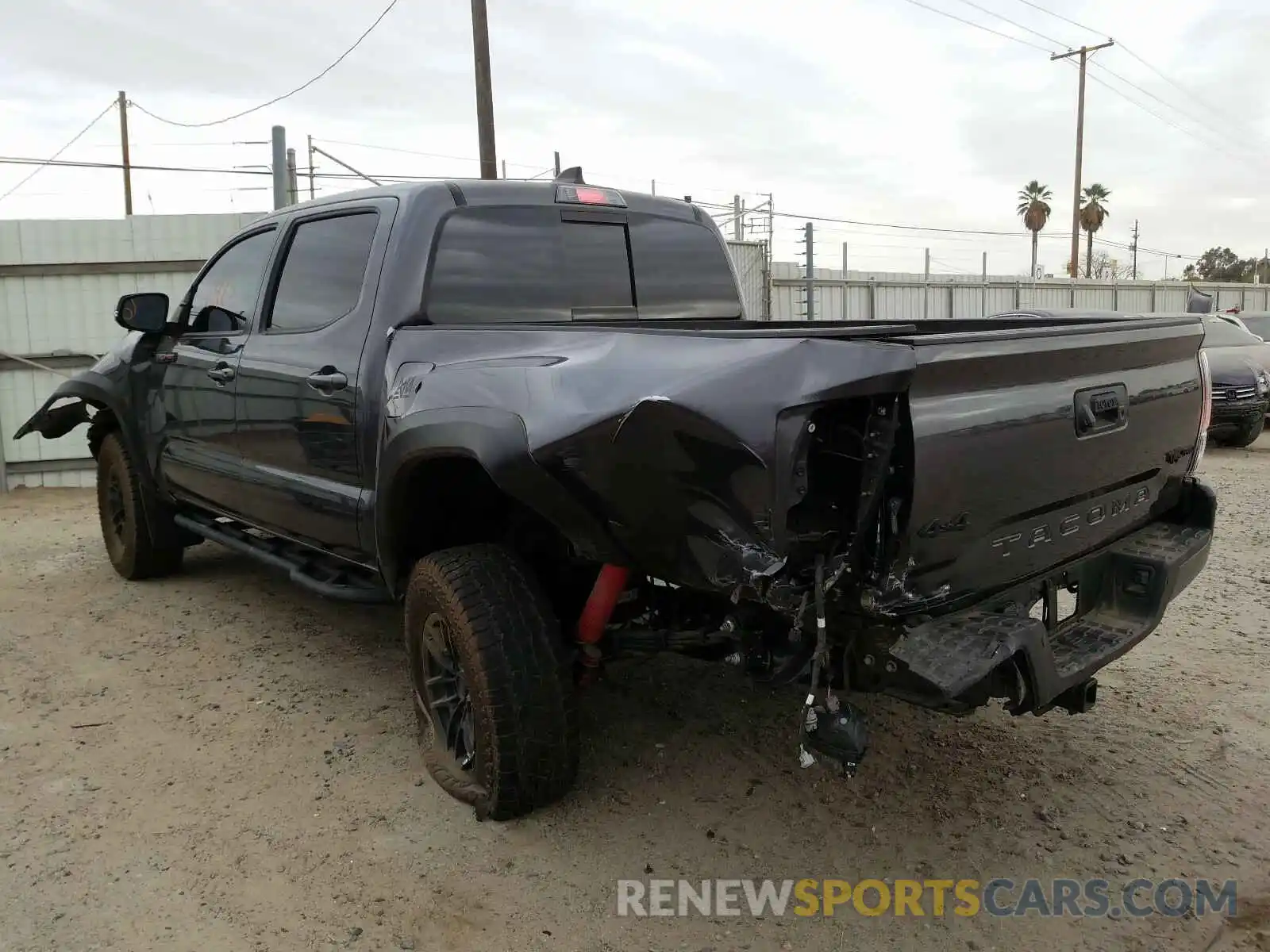 3 Photograph of a damaged car 5TFCZ5AN2LX239331 TOYOTA TACOMA 2020