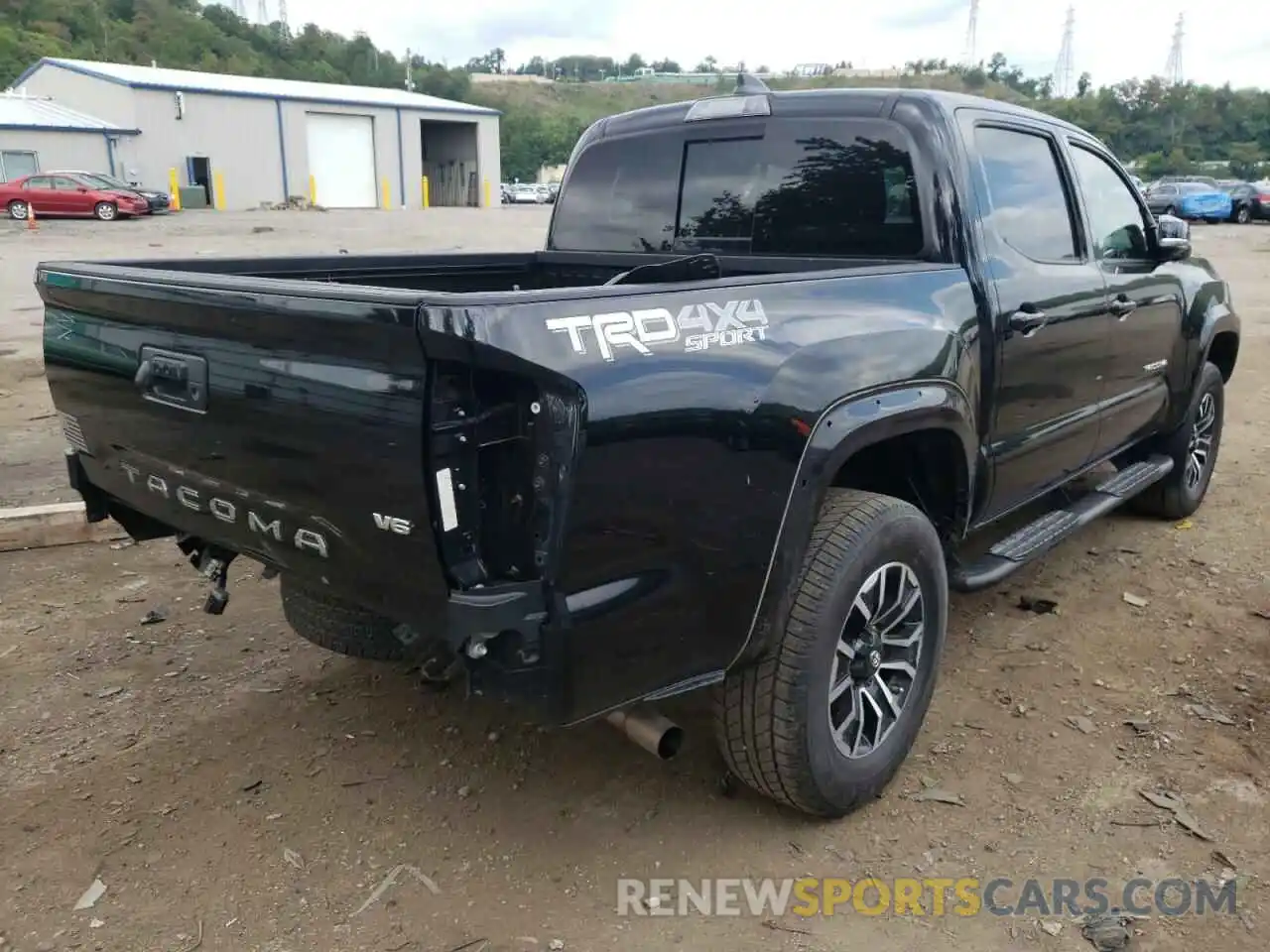 4 Фотография поврежденного автомобиля 5TFCZ5AN2LX244187 TOYOTA TACOMA 2020