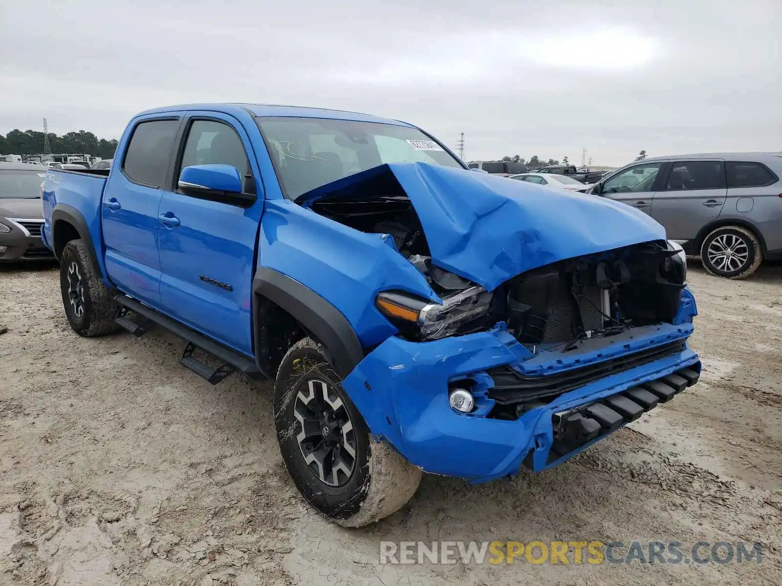 1 Photograph of a damaged car 5TFCZ5AN2LX244240 TOYOTA TACOMA 2020