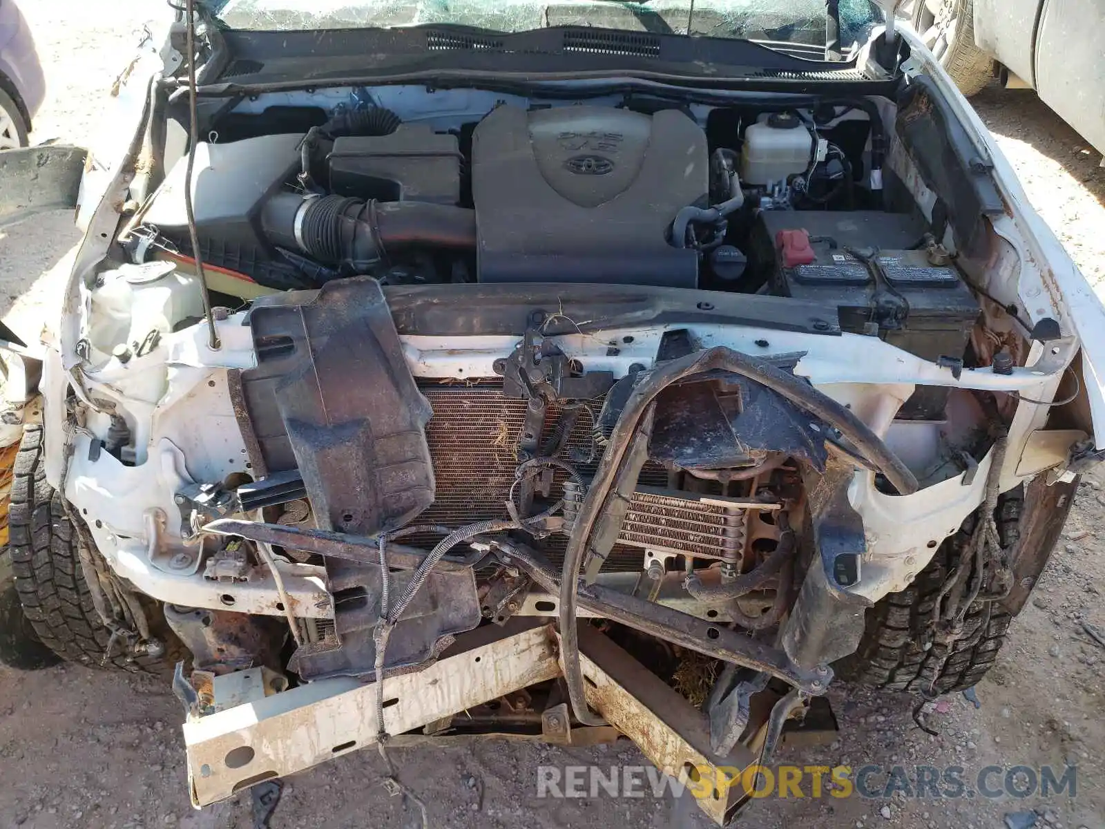 7 Photograph of a damaged car 5TFCZ5AN3LX217273 TOYOTA TACOMA 2020