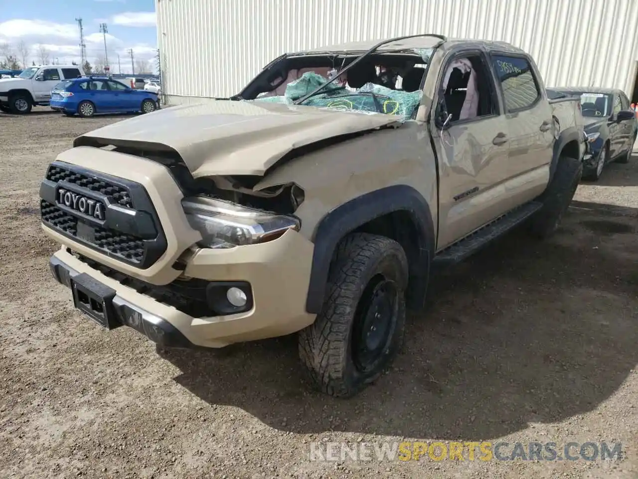 2 Photograph of a damaged car 5TFCZ5AN3LX221839 TOYOTA TACOMA 2020