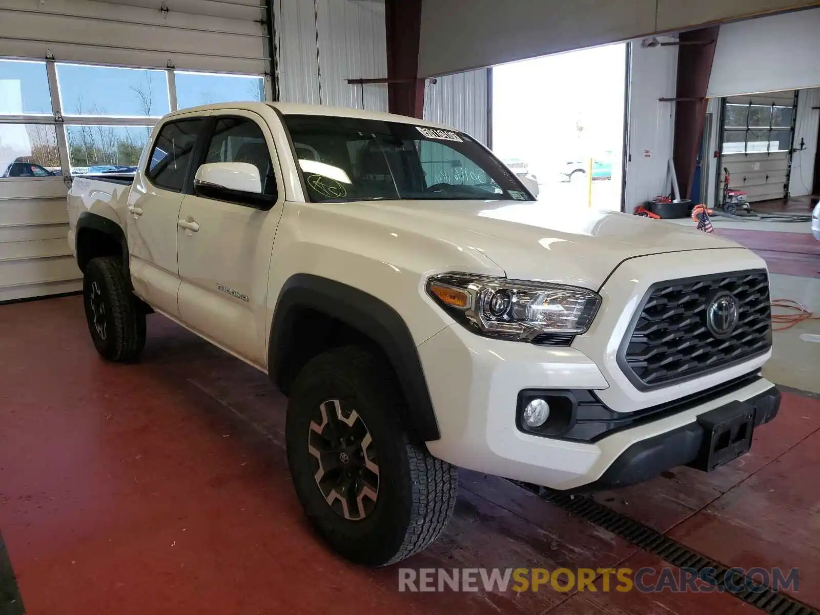 1 Photograph of a damaged car 5TFCZ5AN3LX226524 TOYOTA TACOMA 2020