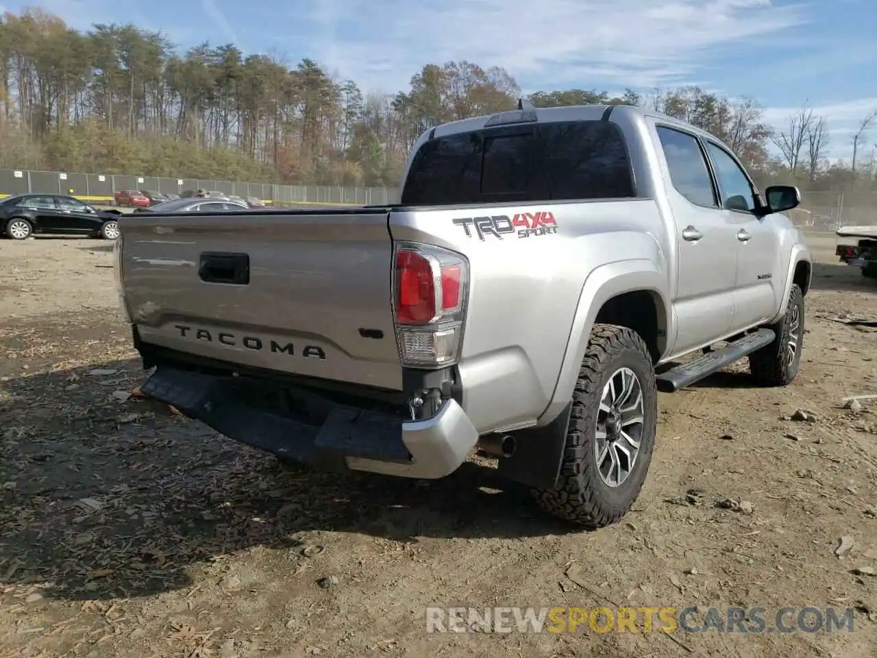 4 Photograph of a damaged car 5TFCZ5AN3LX226975 TOYOTA TACOMA 2020