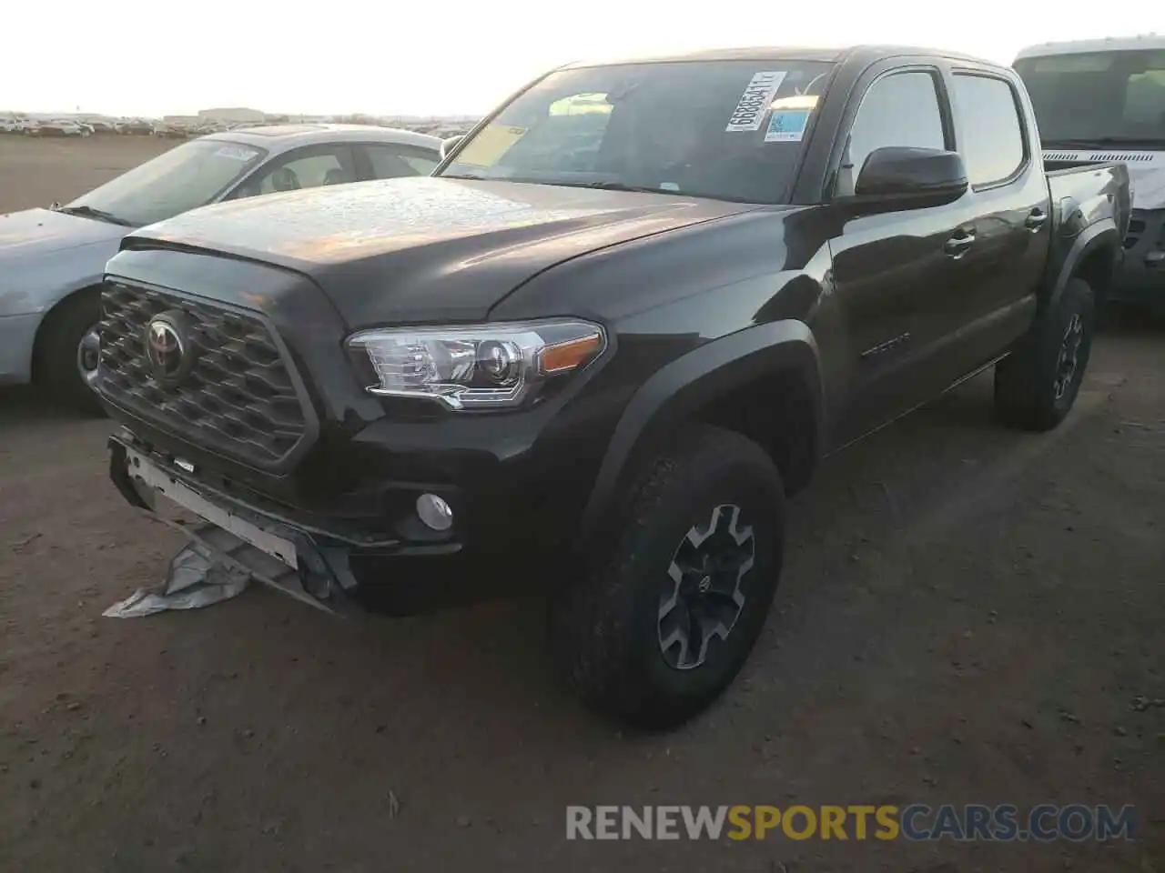 2 Photograph of a damaged car 5TFCZ5AN3LX229066 TOYOTA TACOMA 2020