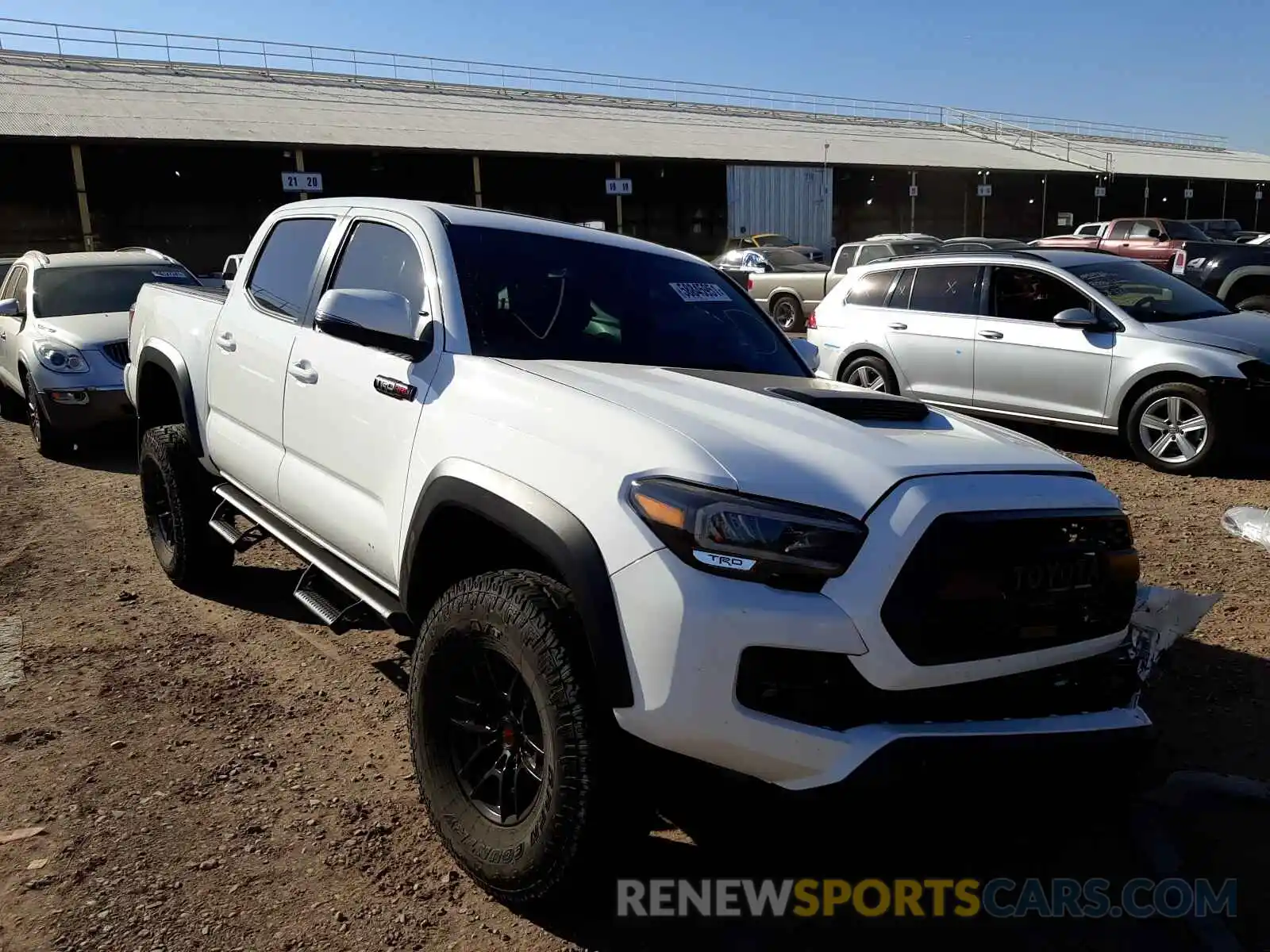 1 Photograph of a damaged car 5TFCZ5AN3LX231674 TOYOTA TACOMA 2020