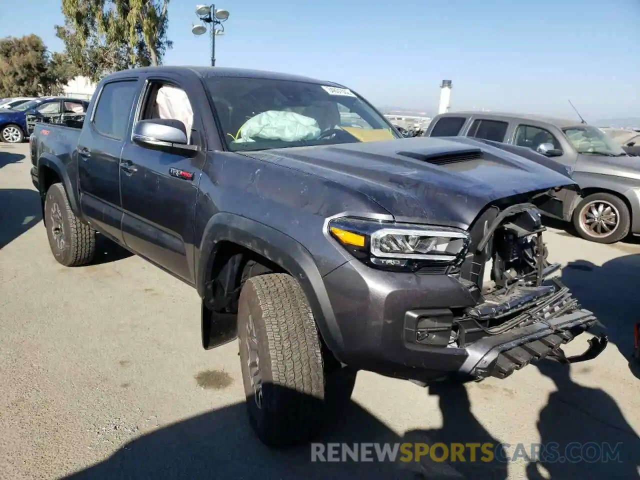 1 Photograph of a damaged car 5TFCZ5AN4LX219274 TOYOTA TACOMA 2020