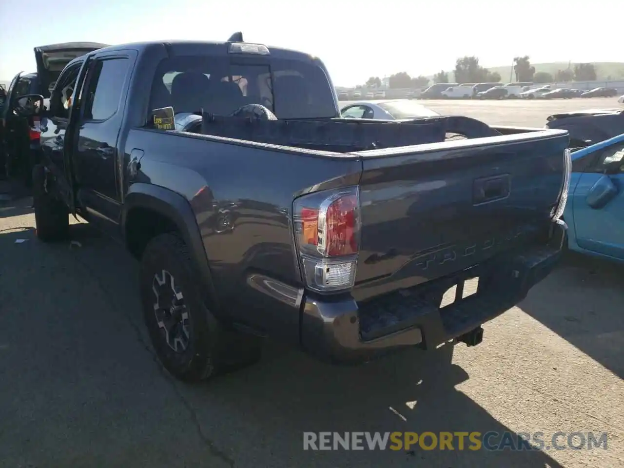 3 Photograph of a damaged car 5TFCZ5AN4LX219274 TOYOTA TACOMA 2020