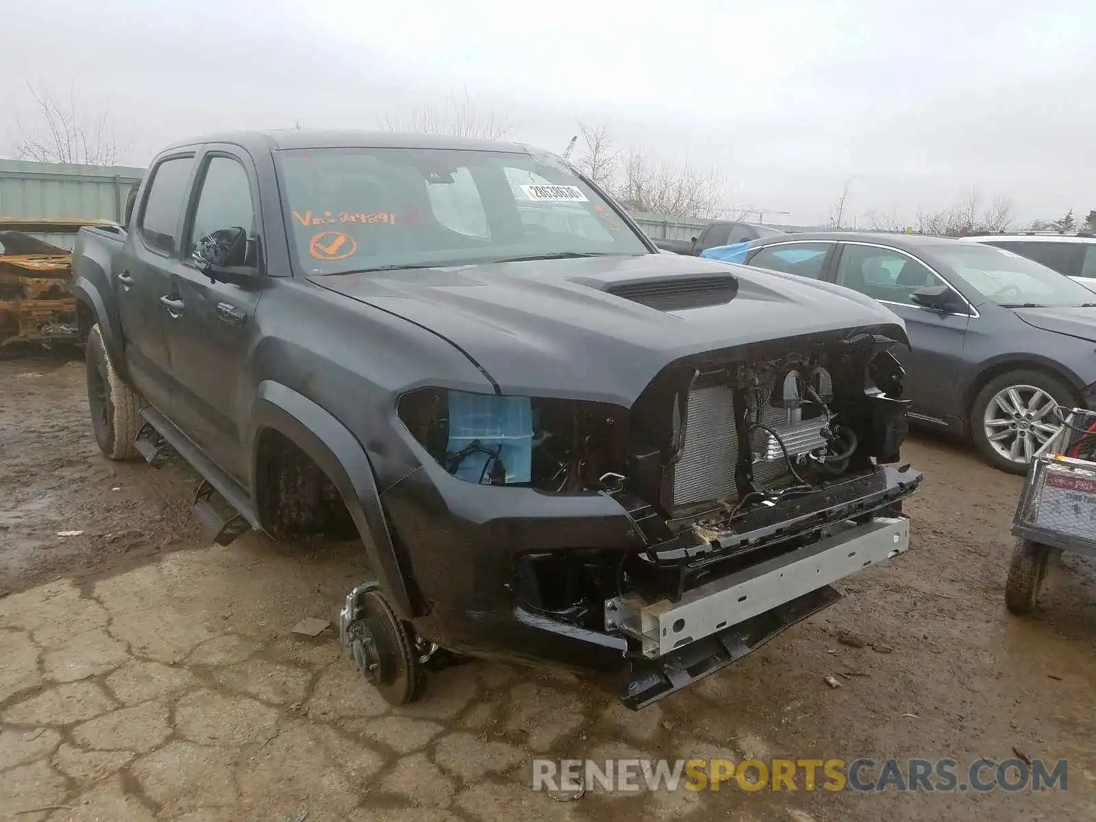 1 Photograph of a damaged car 5TFCZ5AN4LX219291 TOYOTA TACOMA 2020