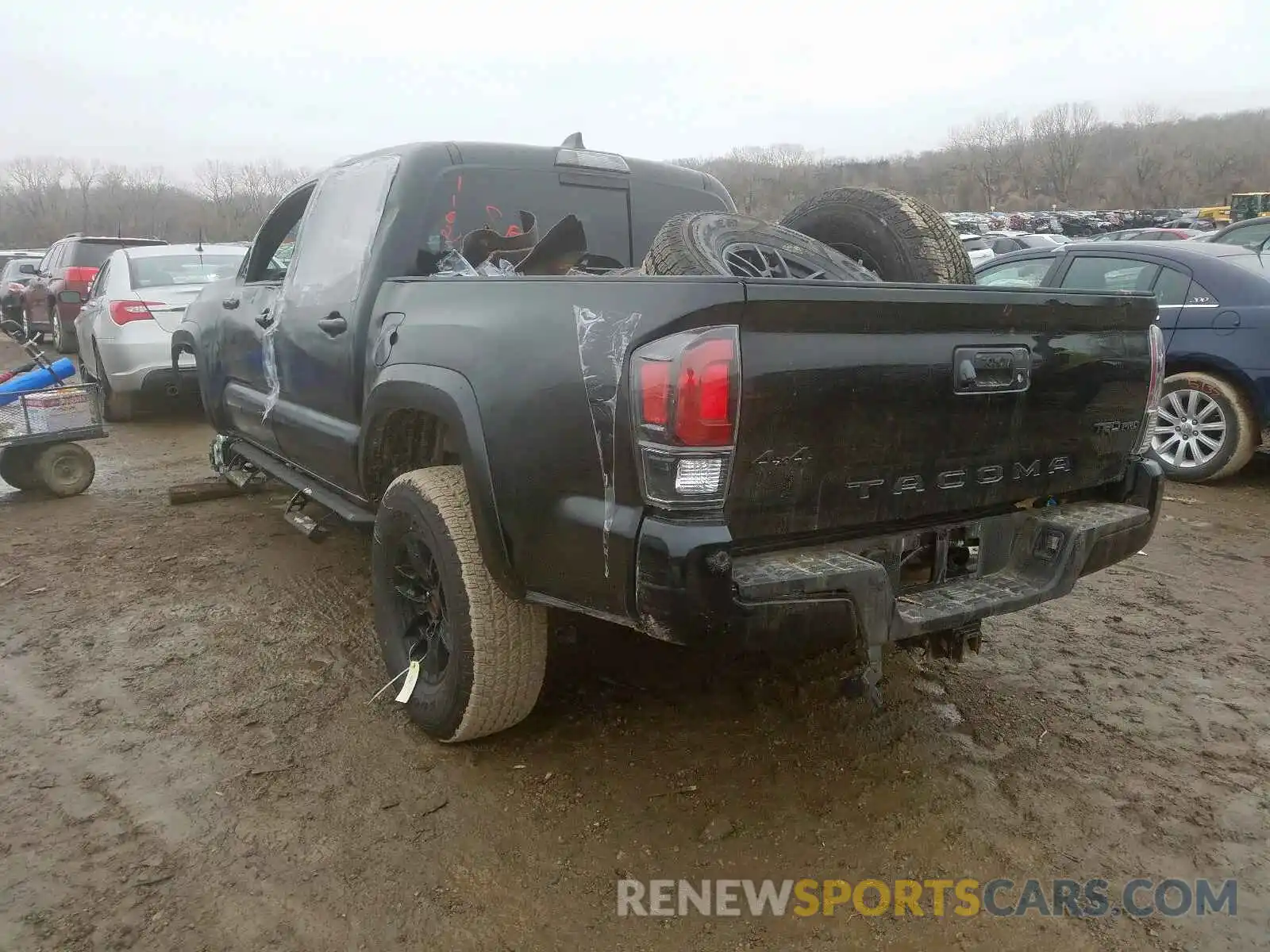 3 Photograph of a damaged car 5TFCZ5AN4LX219291 TOYOTA TACOMA 2020