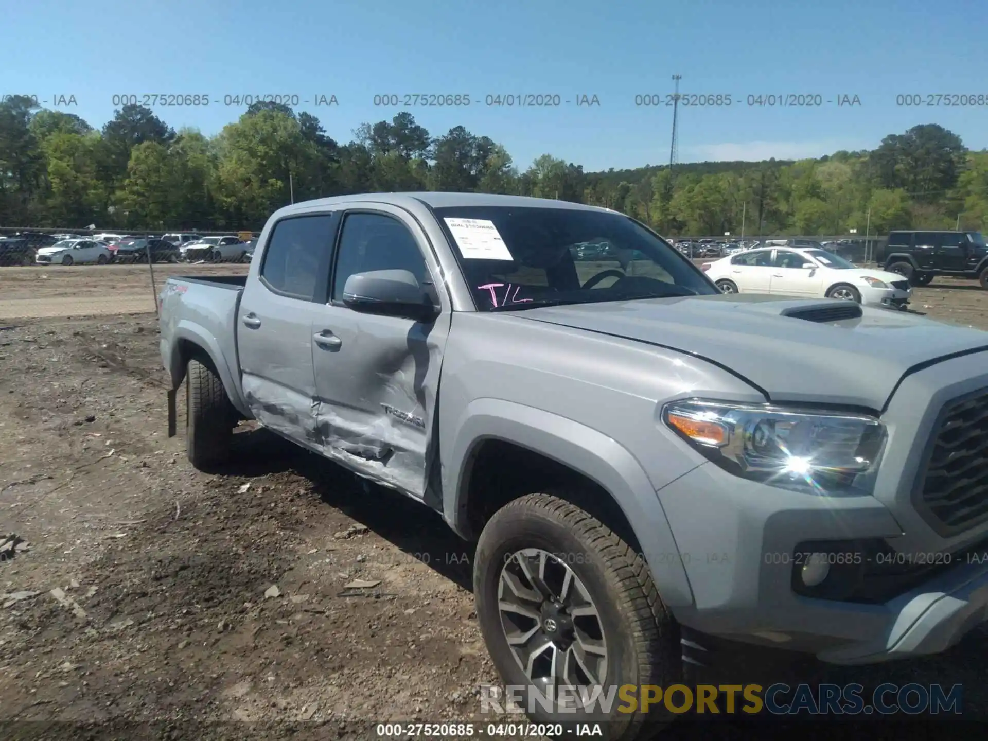 6 Photograph of a damaged car 5TFCZ5AN4LX224832 TOYOTA TACOMA 2020