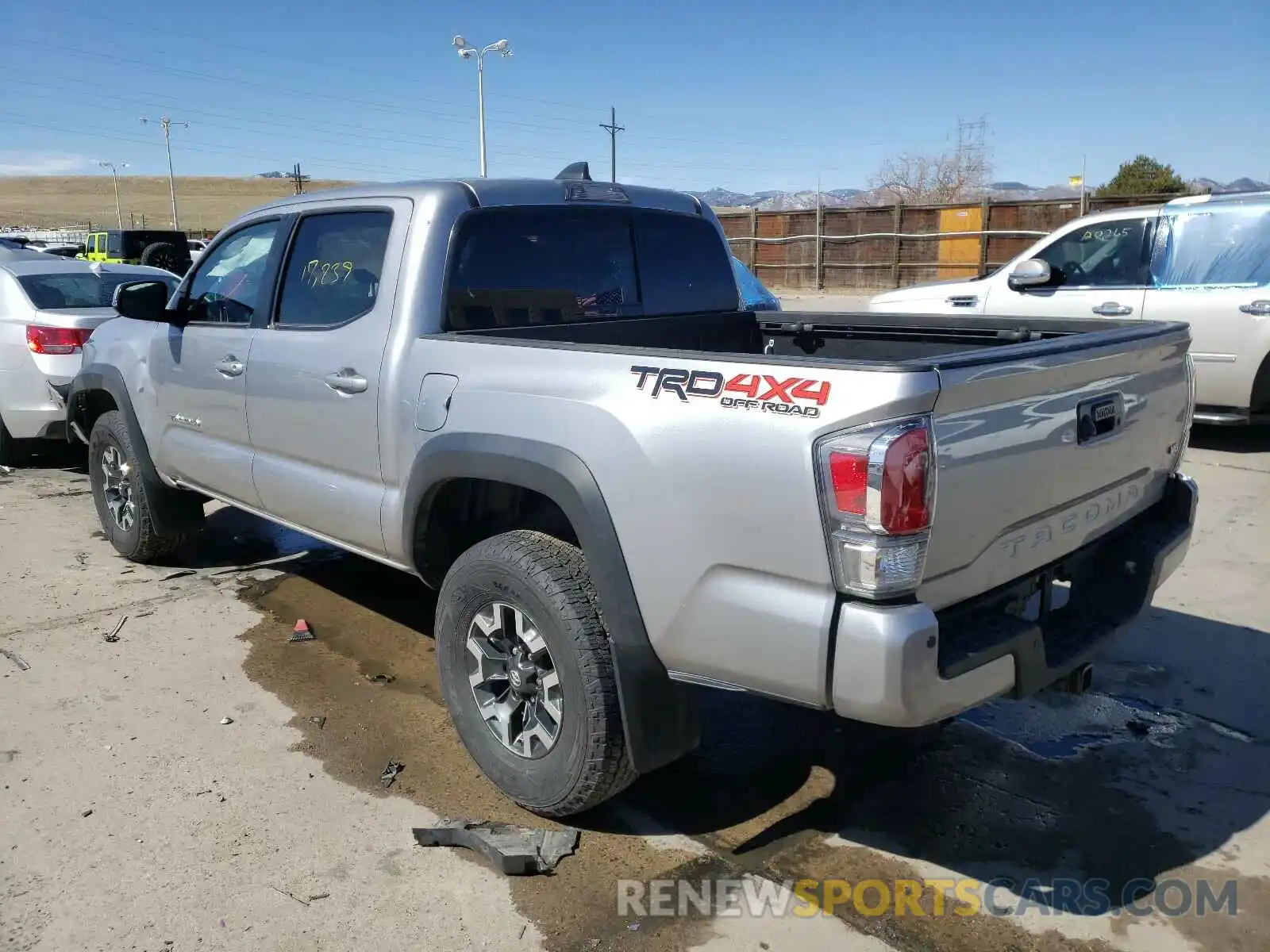 3 Photograph of a damaged car 5TFCZ5AN4LX228590 TOYOTA TACOMA 2020