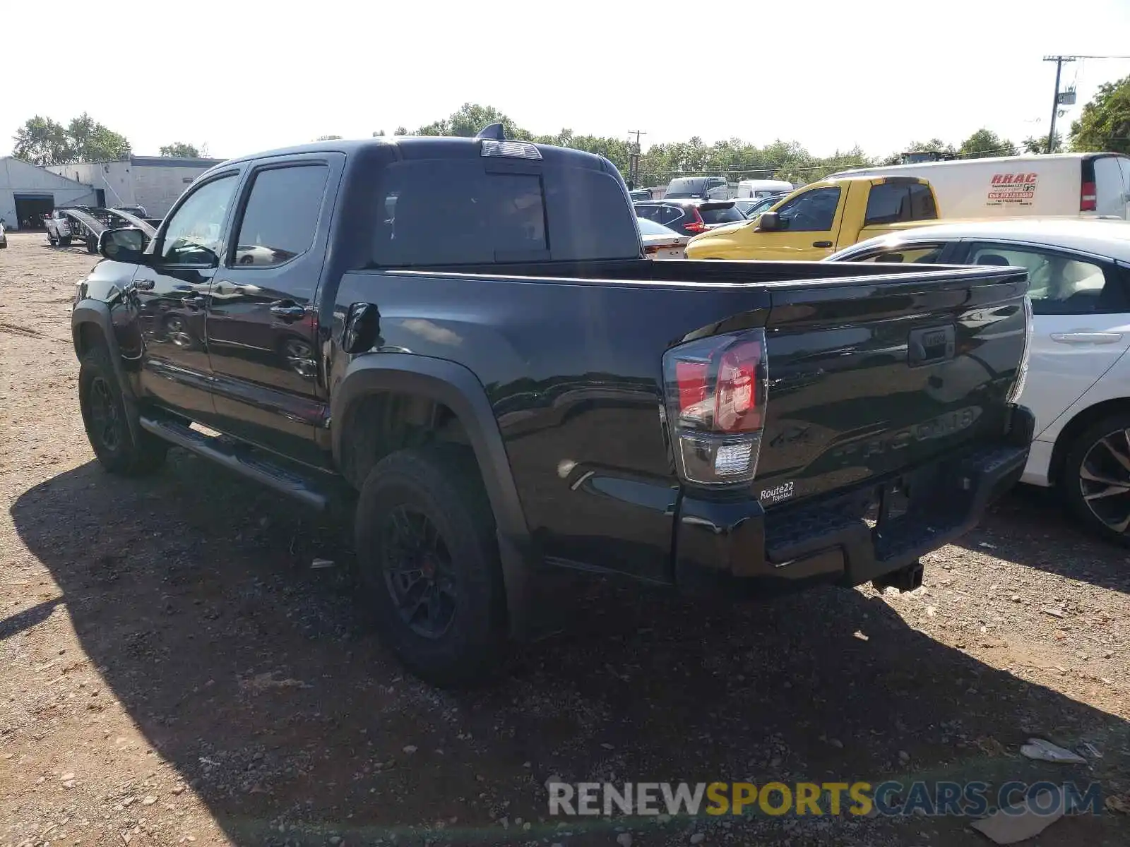 3 Photograph of a damaged car 5TFCZ5AN4LX233188 TOYOTA TACOMA 2020