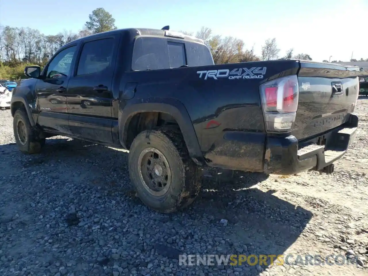 3 Photograph of a damaged car 5TFCZ5AN5LX212978 TOYOTA TACOMA 2020