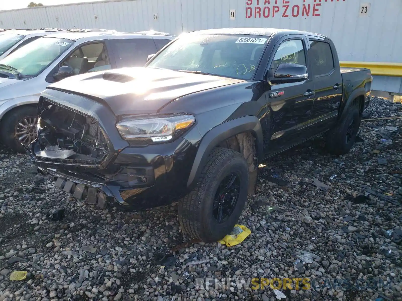 2 Photograph of a damaged car 5TFCZ5AN5LX221695 TOYOTA TACOMA 2020