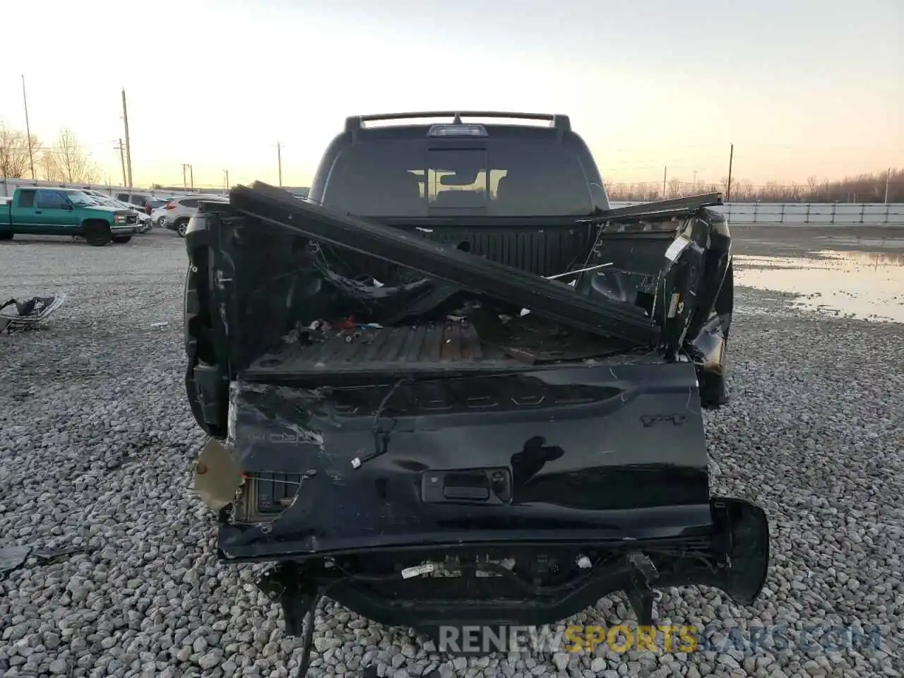 9 Photograph of a damaged car 5TFCZ5AN5LX222202 TOYOTA TACOMA 2020