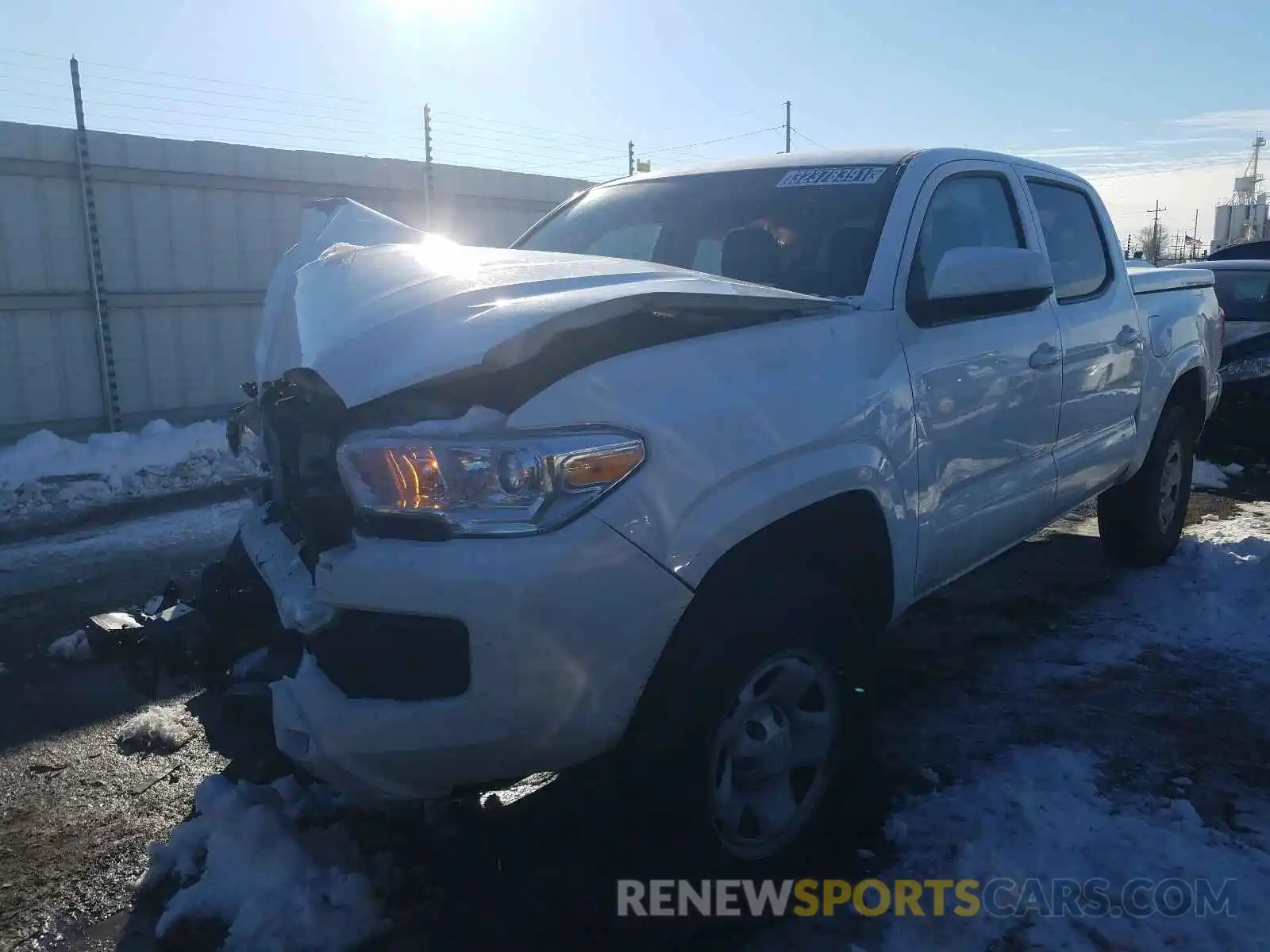 2 Photograph of a damaged car 5TFCZ5AN5LX224497 TOYOTA TACOMA 2020