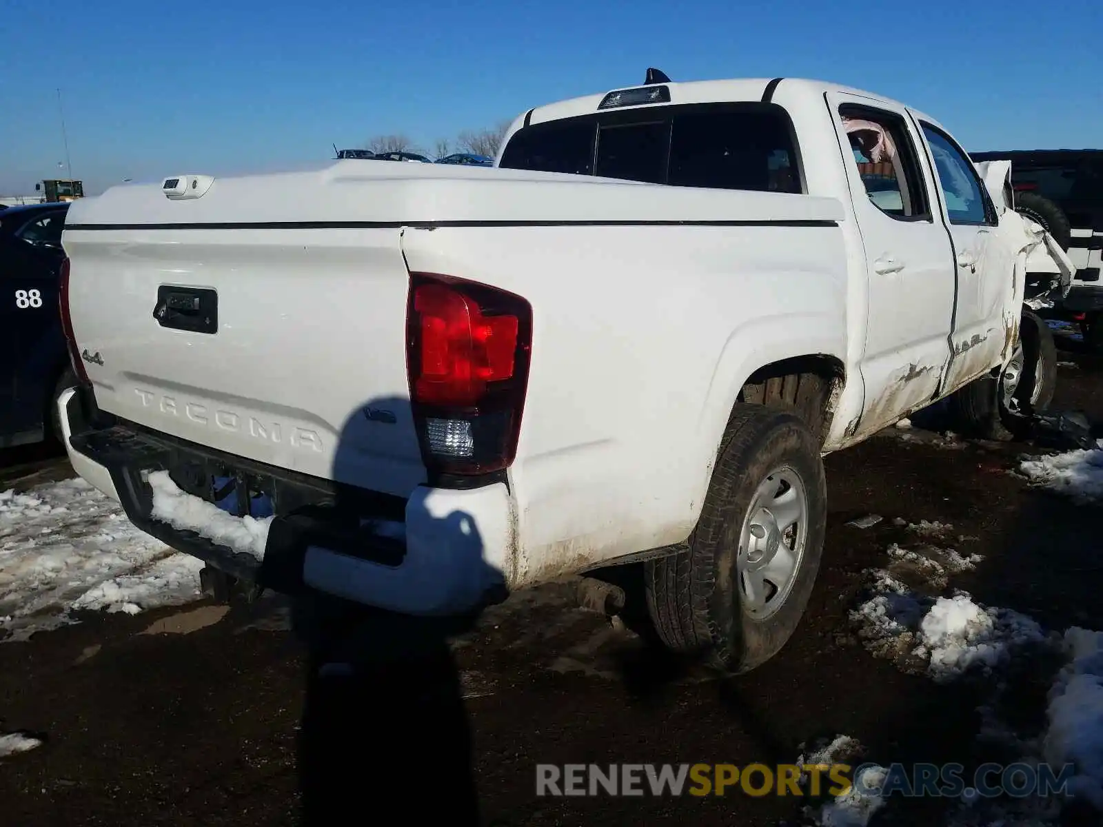 4 Photograph of a damaged car 5TFCZ5AN5LX224497 TOYOTA TACOMA 2020