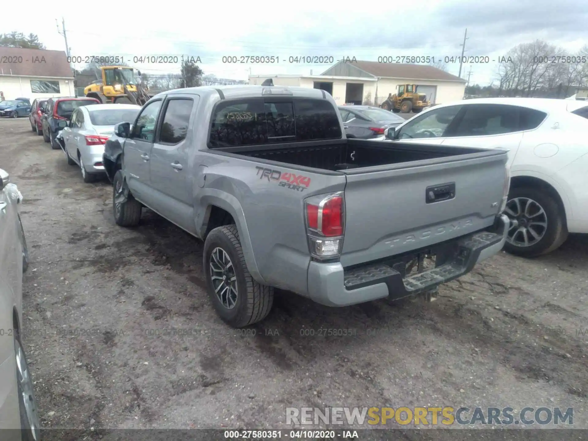 3 Photograph of a damaged car 5TFCZ5AN5LX226783 TOYOTA TACOMA 2020