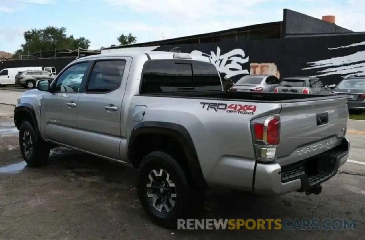 3 Photograph of a damaged car 5TFCZ5AN5LX231398 TOYOTA TACOMA 2020