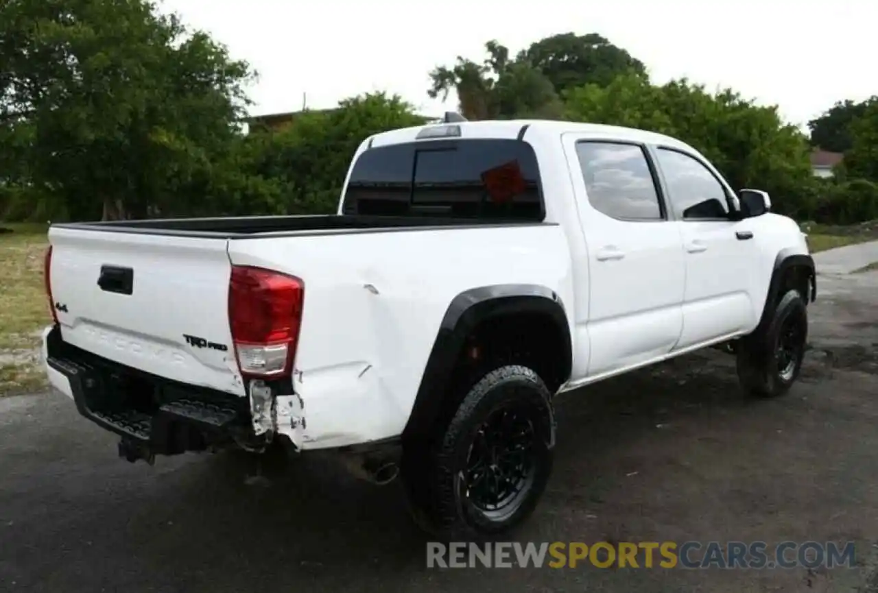 4 Photograph of a damaged car 5TFCZ5AN5LX236083 TOYOTA TACOMA 2020