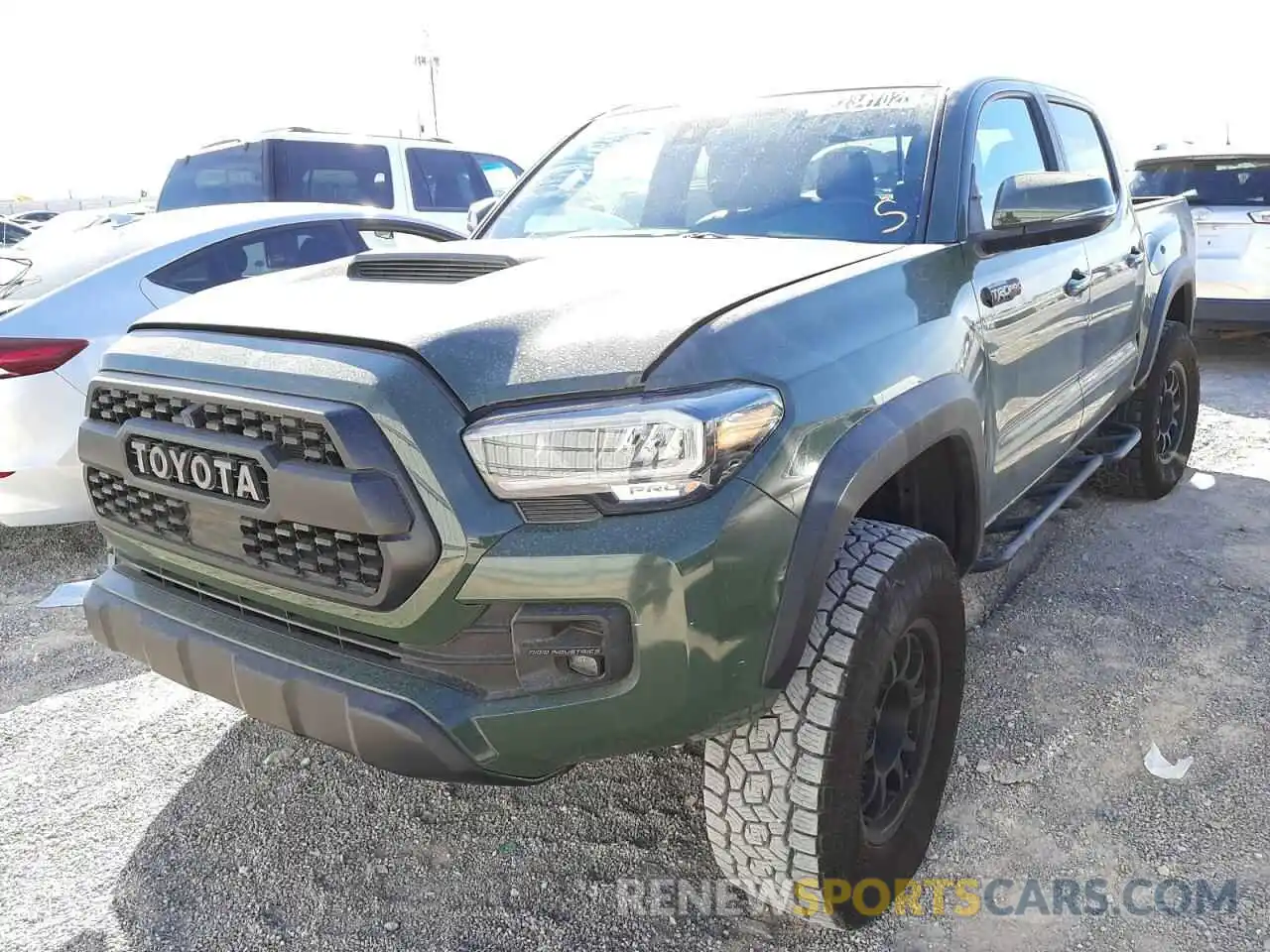 2 Photograph of a damaged car 5TFCZ5AN5LX243518 TOYOTA TACOMA 2020