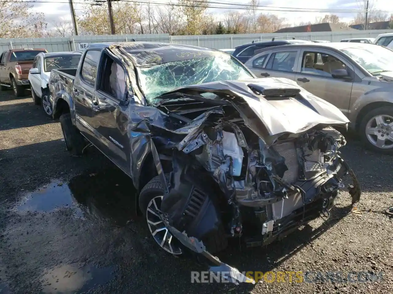 9 Photograph of a damaged car 5TFCZ5AN6LX229398 TOYOTA TACOMA 2020