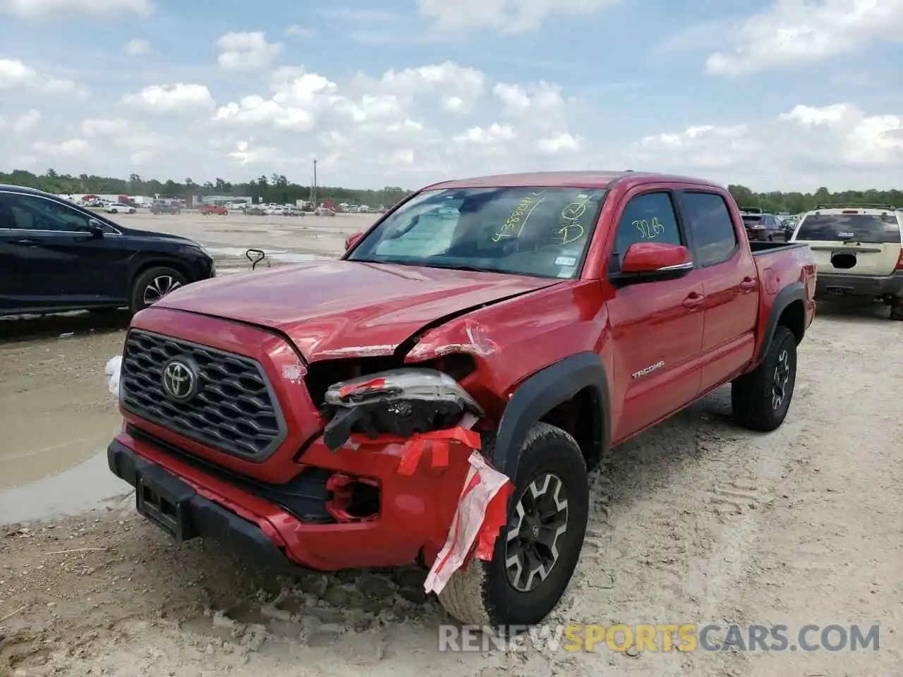 2 Photograph of a damaged car 5TFCZ5AN6LX229644 TOYOTA TACOMA 2020