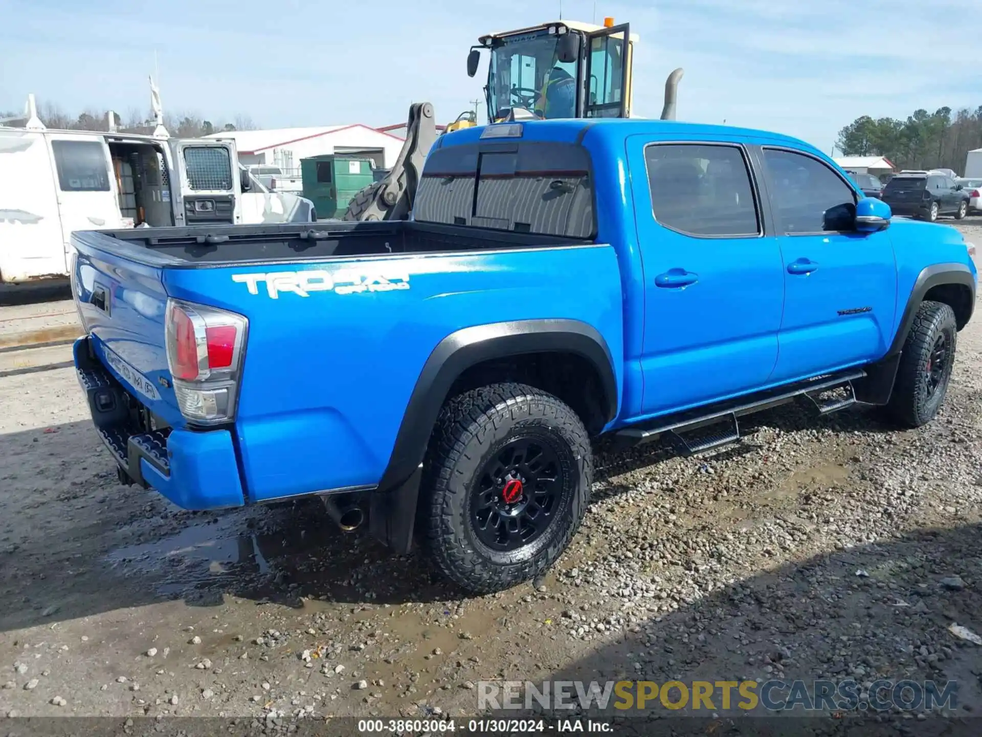 4 Фотография поврежденного автомобиля 5TFCZ5AN6LX231183 TOYOTA TACOMA 2020