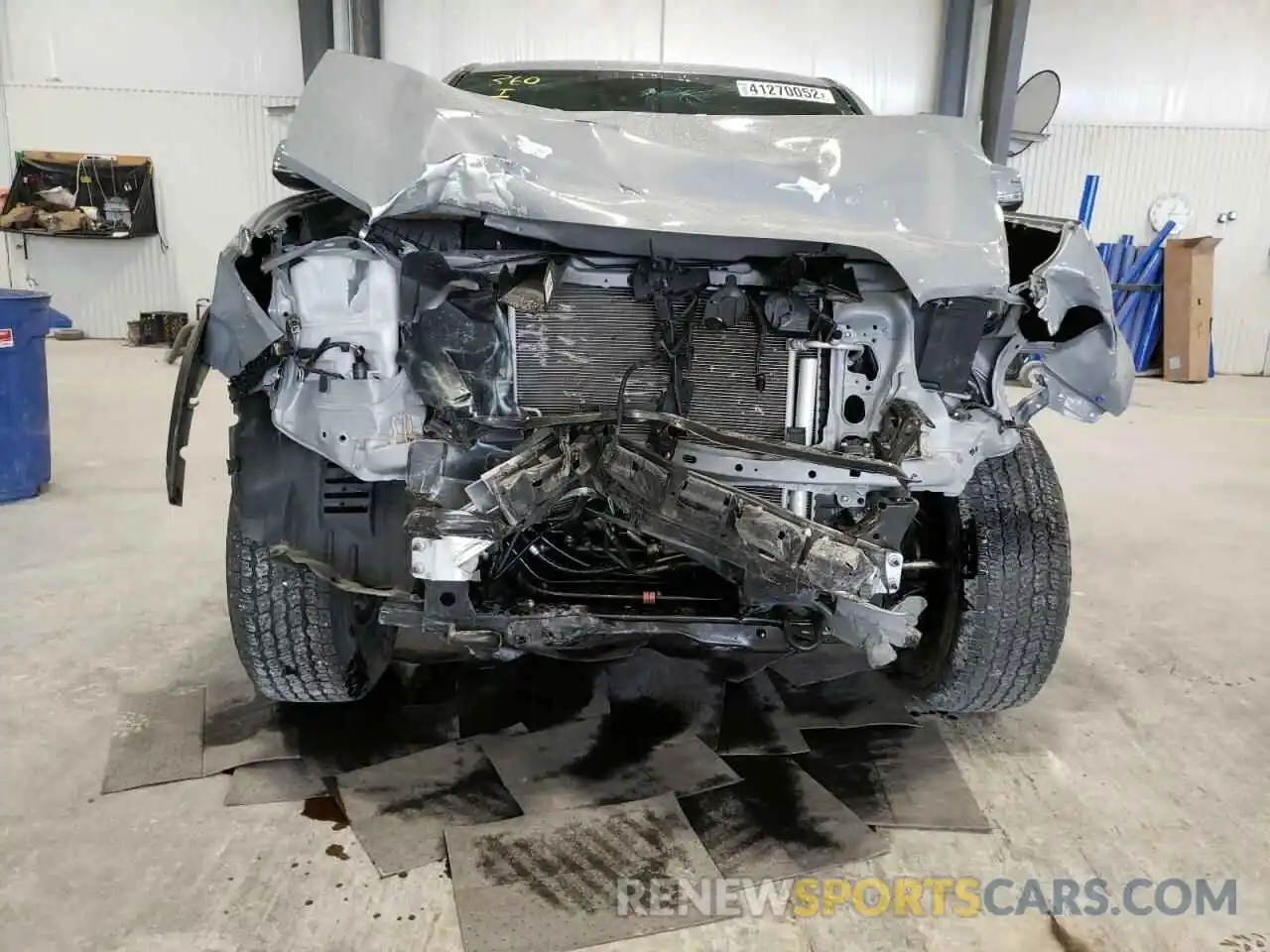 9 Photograph of a damaged car 5TFCZ5AN6LX232270 TOYOTA TACOMA 2020