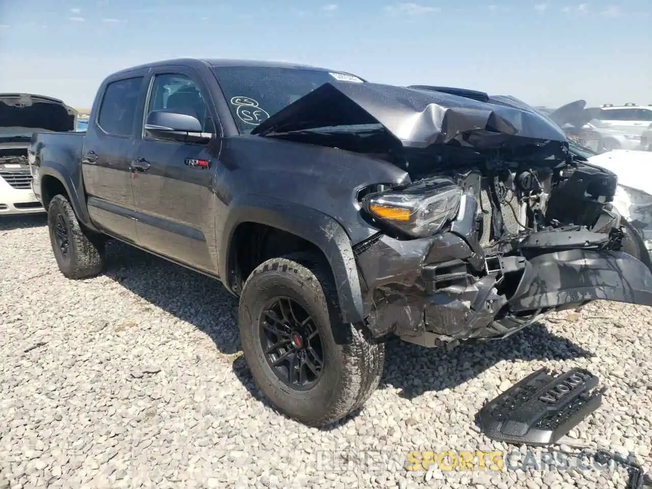 1 Photograph of a damaged car 5TFCZ5AN6LX234522 TOYOTA TACOMA 2020